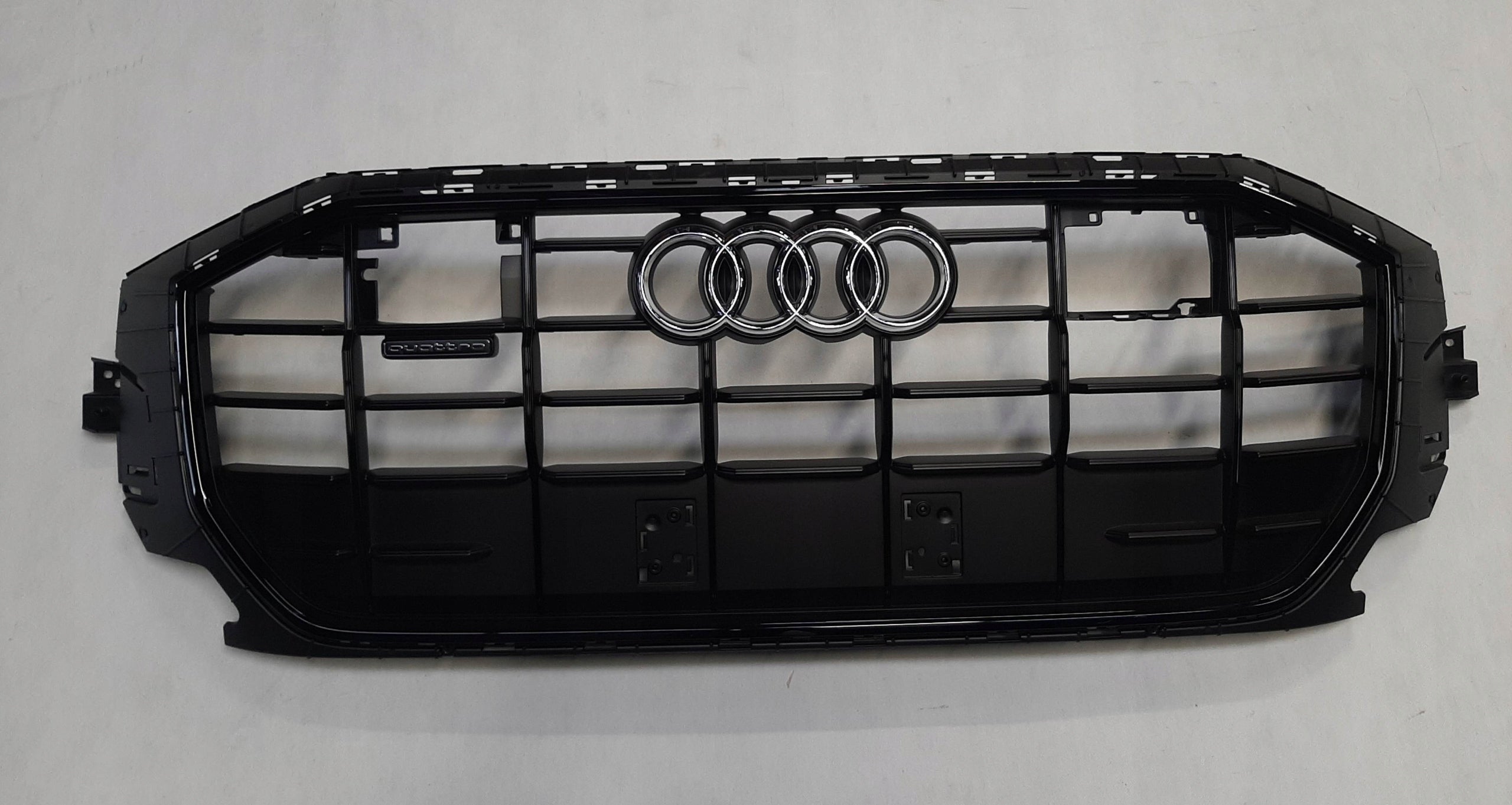 Kühlergrill Audi Q8 FRONTGRILL 4M8853651 Kühlergitter