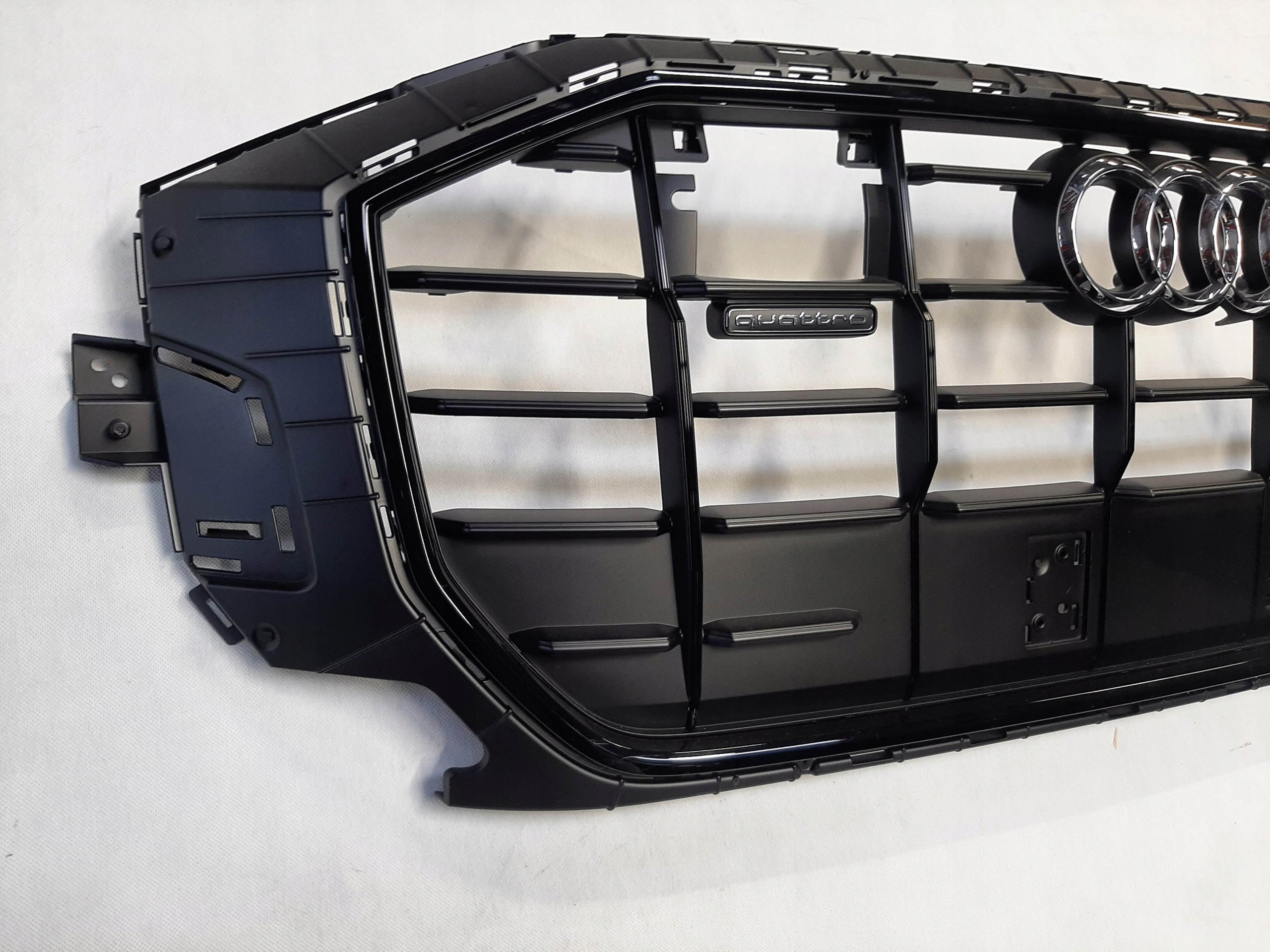 Kühlergrill Audi Q8 FRONTGRILL 4M8853651 Kühlergitter