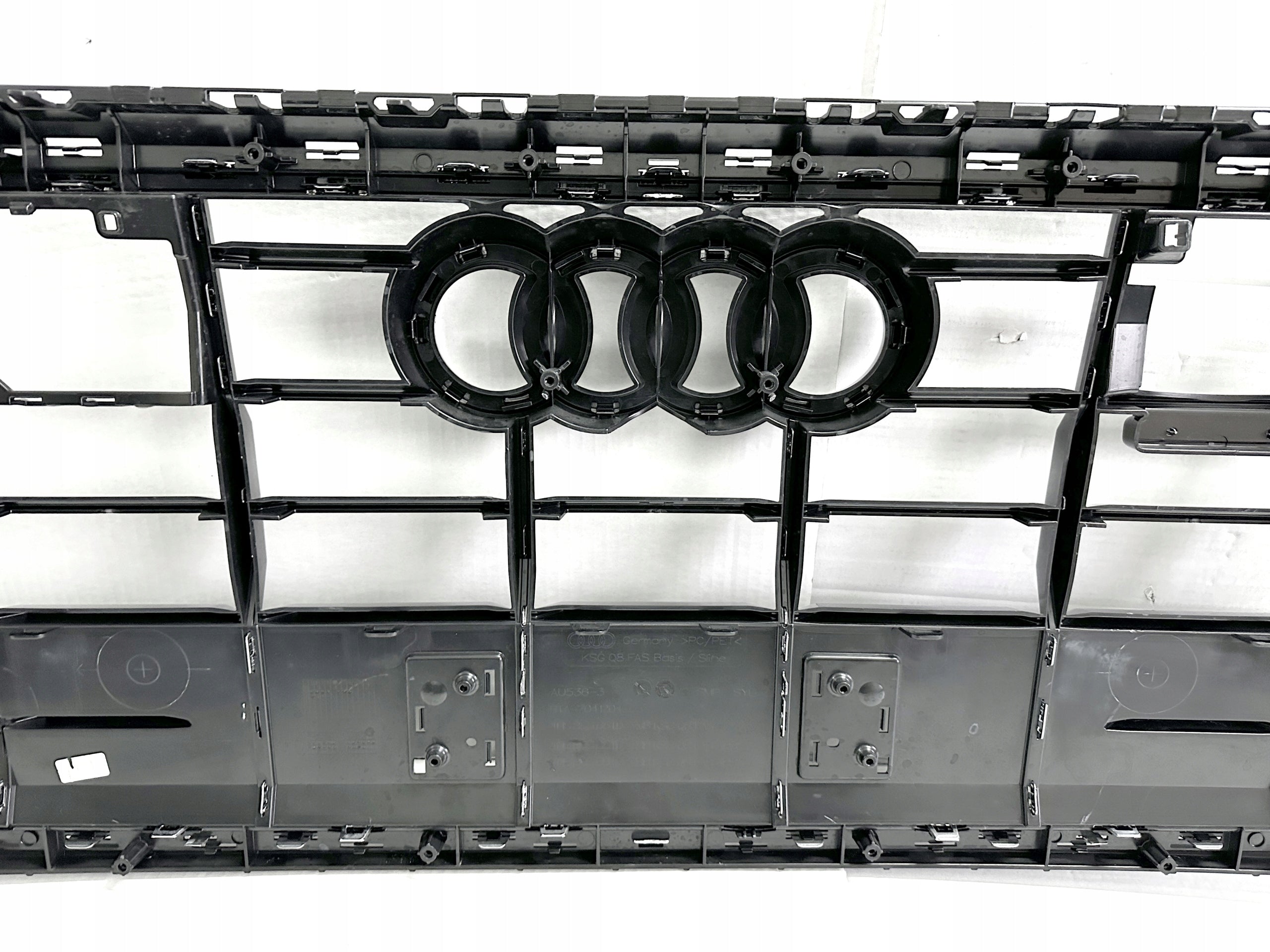 Kühlergrill Audi Q8 4M8 FRONTGRILL 4M8853651DE Kühlergitter