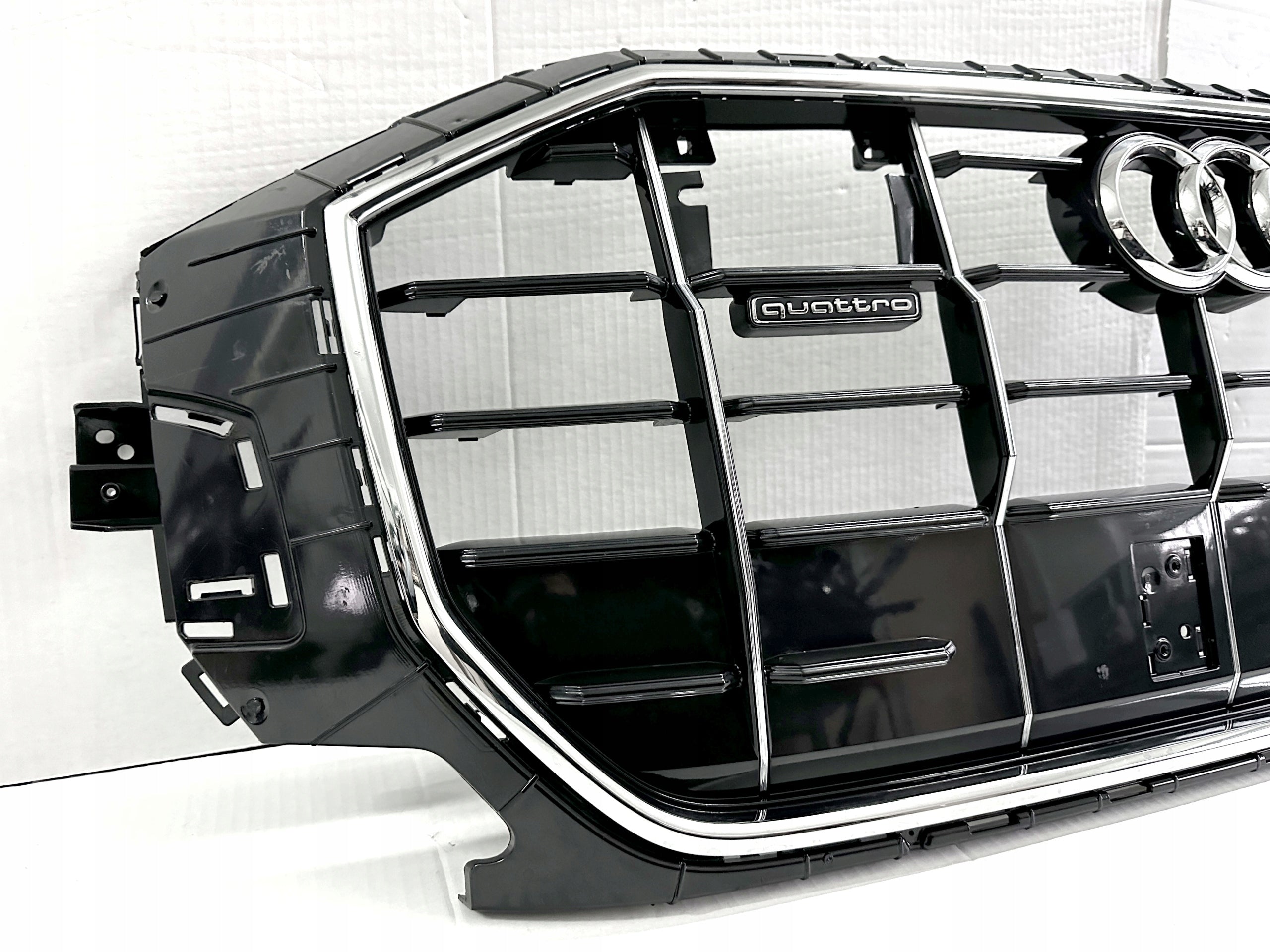 Kühlergrill Audi Q8 4M8 FRONTGRILL 4M8853651DE Kühlergitter