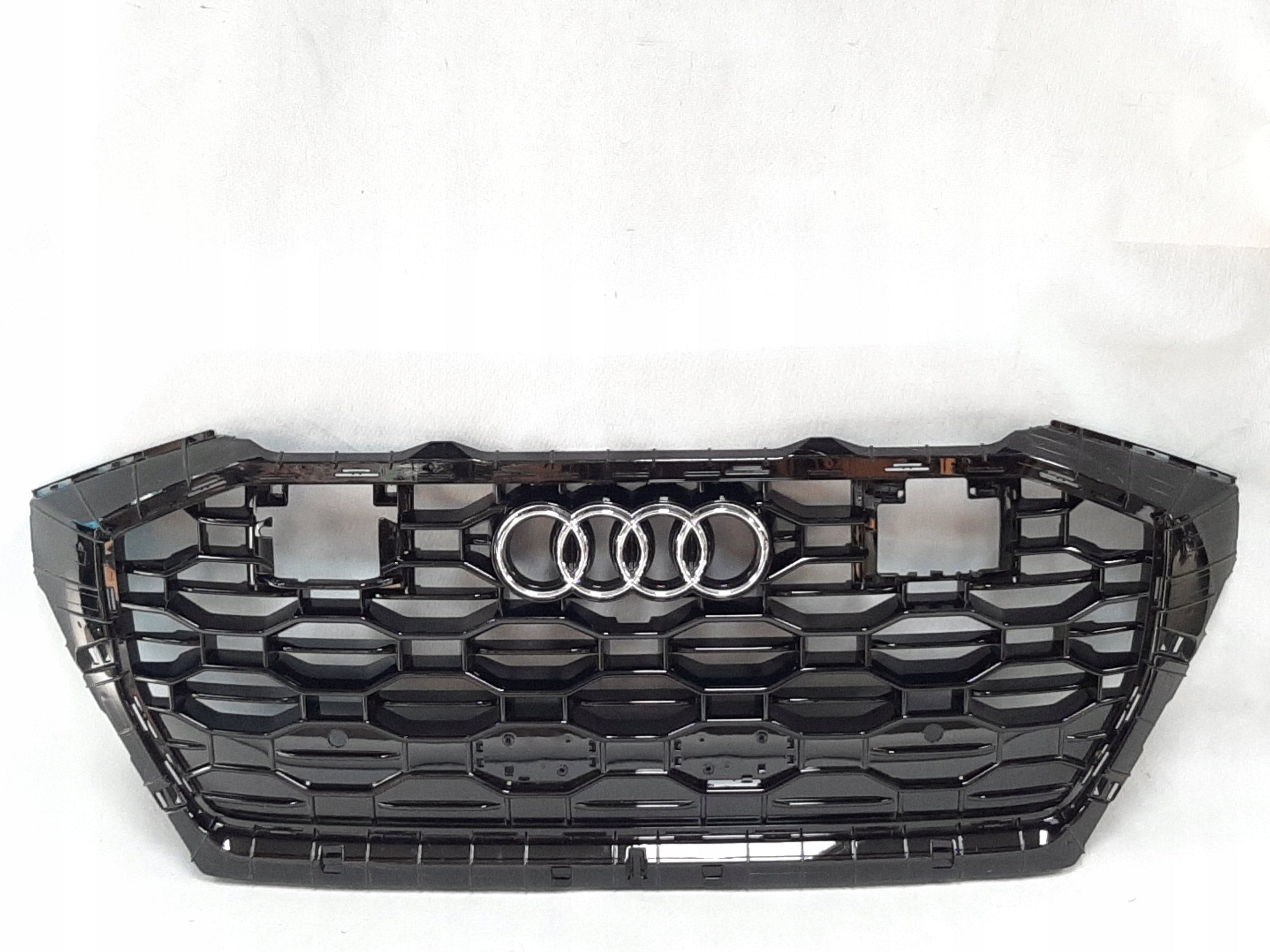  Kühlergrill Audi RS Q8 RSQ8 FRONTGRILL 4M8853651BK Kühlergitter product image