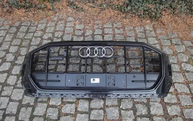  Radiator grille Audi RSQ8 Q8 4M8 Q8 SQ8 FRONT GRILL 4M8853651BT Radiator grille  product image