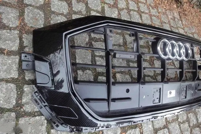 Kühlergrill Audi RSQ8 Q8 4M8 Q8 SQ8 FRONTGRILL 4M8853651BT Kühlergitter