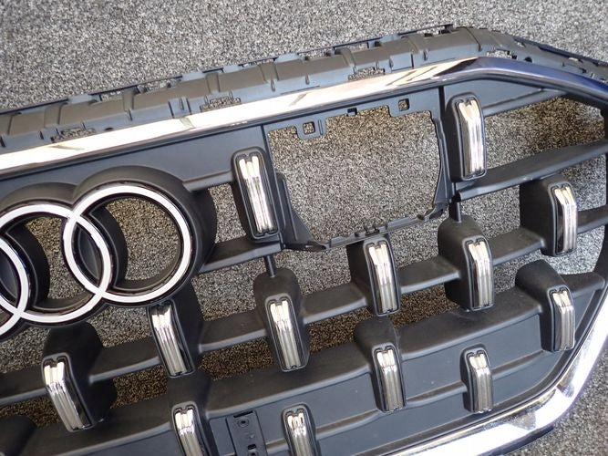 Kühlergrill Audi SQ8 FRONTGRILL 4M8853651CF Kühlergitter