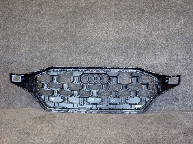 Kühlergrill Audi SQ8 FRONTGRILL 4M8853651CK Kühlergitter