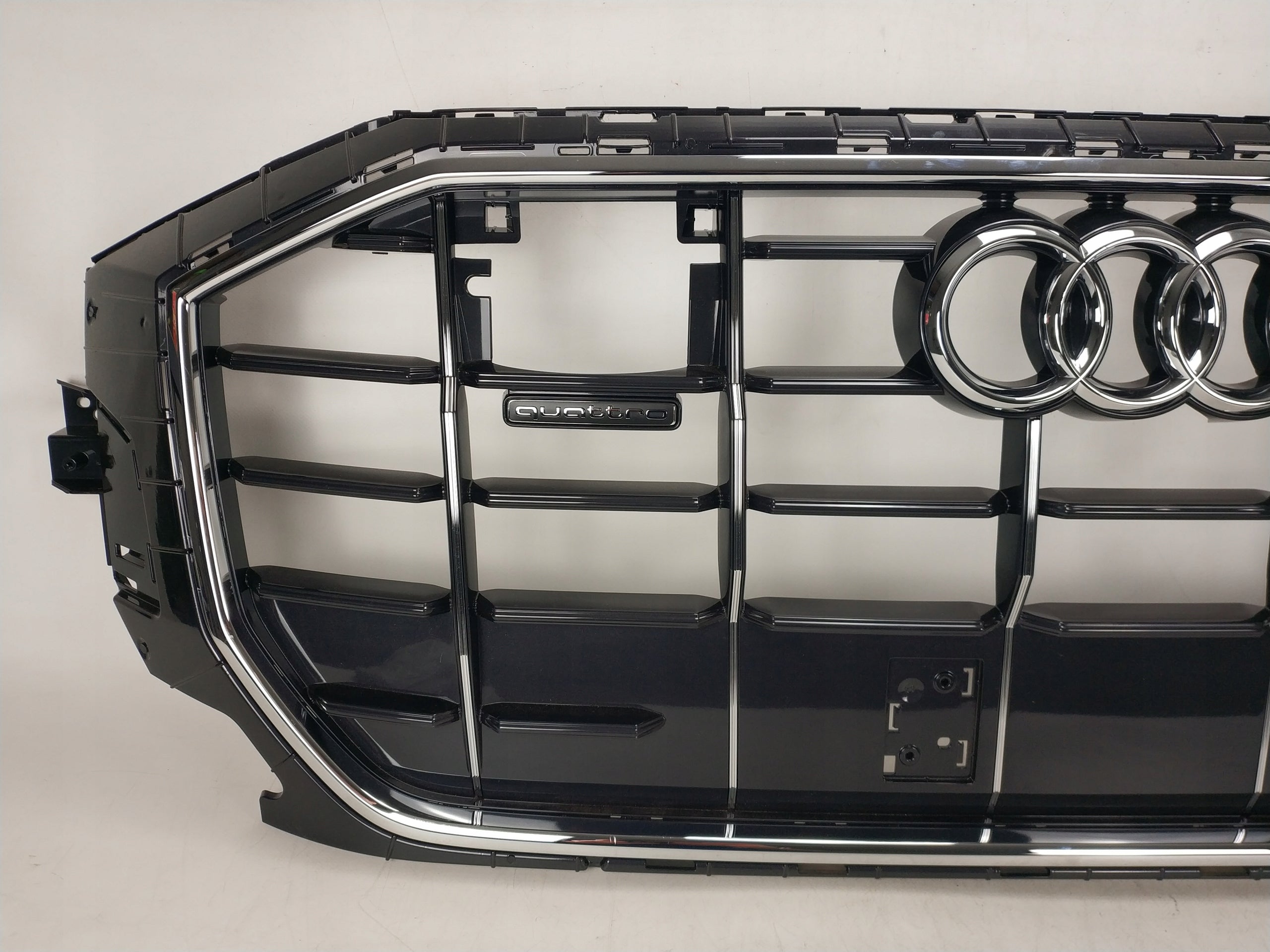 Kühlergrill Audi Q8 SQ8 4M8 FRONTGRILL 4M8853651AQ Kühlergitter