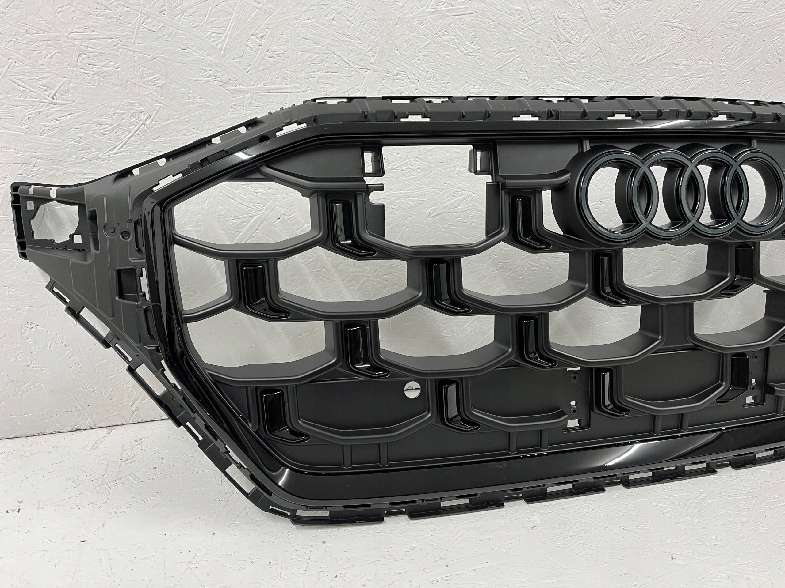 Kühlergrill Audi SQ8 FRONTGRILL 4M8853651BS Kühlergitter