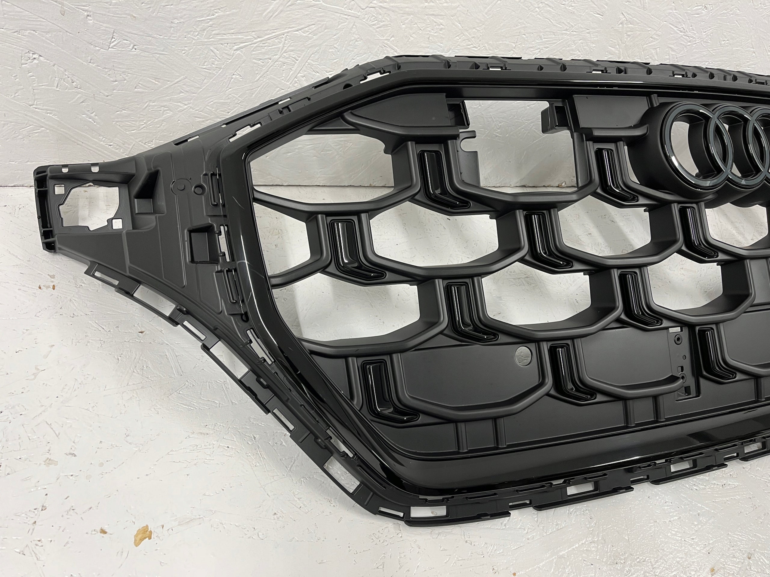 Kühlergrill Audi SQ8 FRONTGRILL 4M8853651BS Kühlergitter