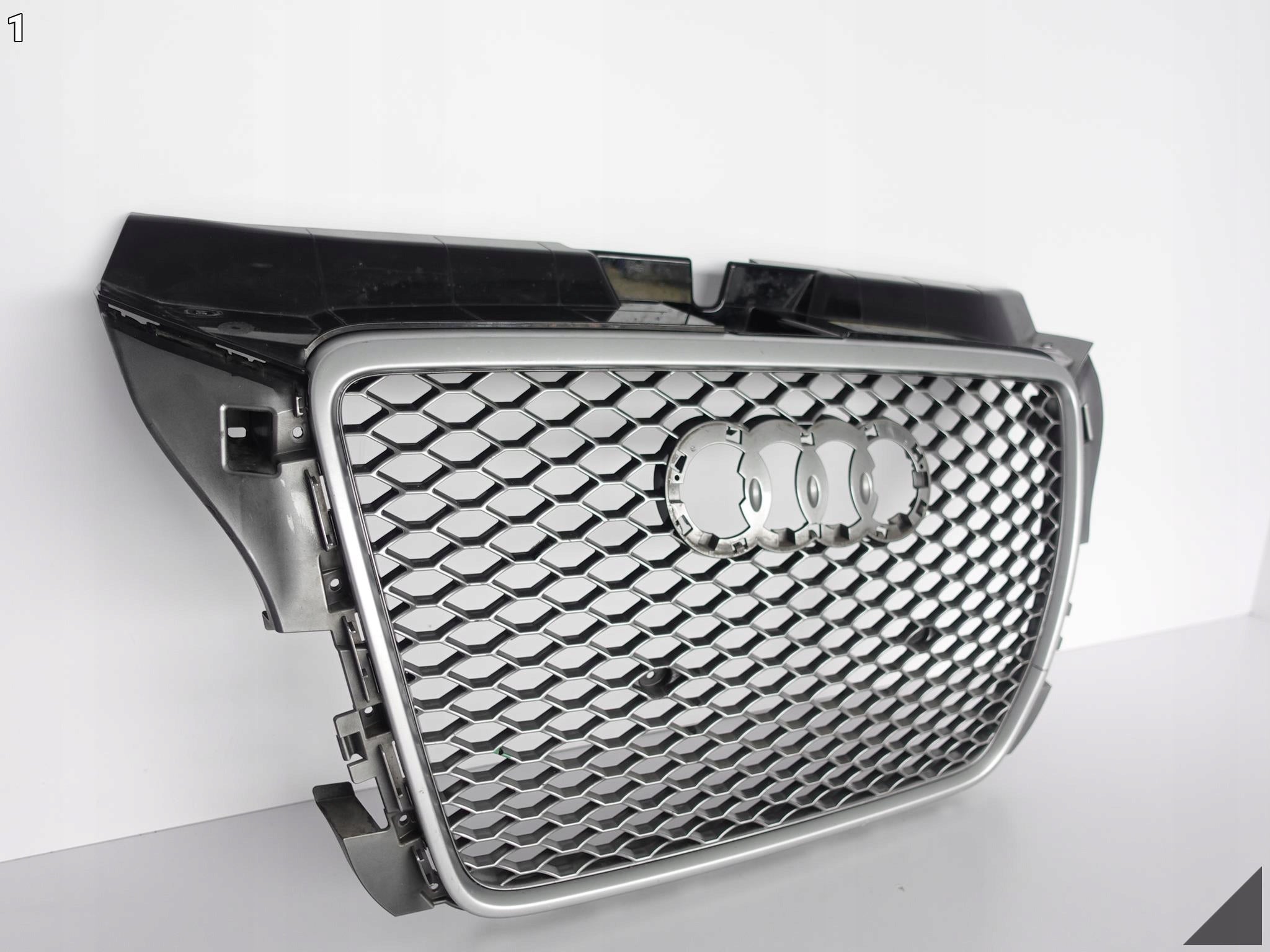 Kühlergrill Audi RS3 FRONTGRILL 8P0853651T Kühlergitter