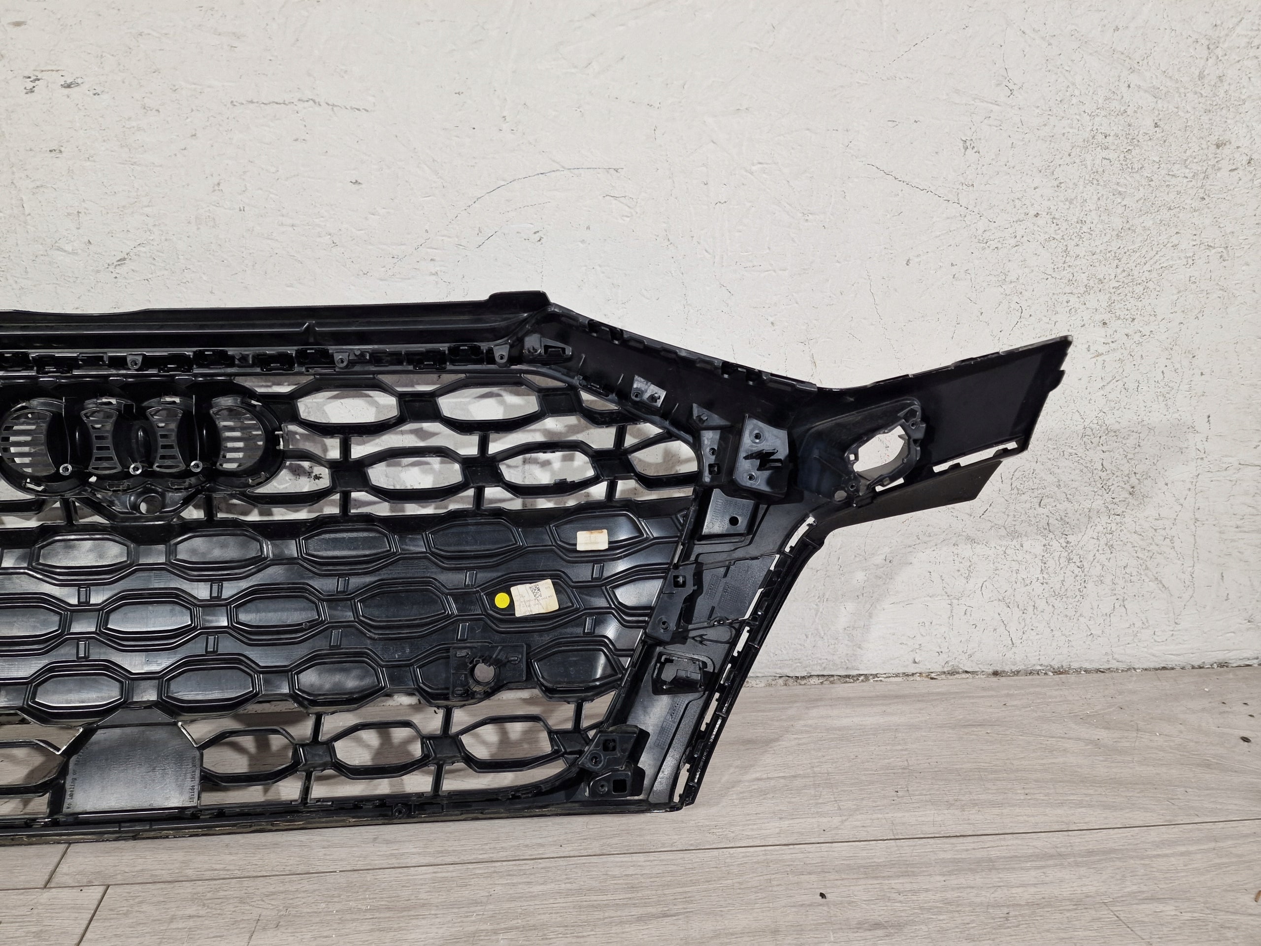 Kühlergrill Audi RS3 FRONTGRILL 8Y0853651H Kühlergitter