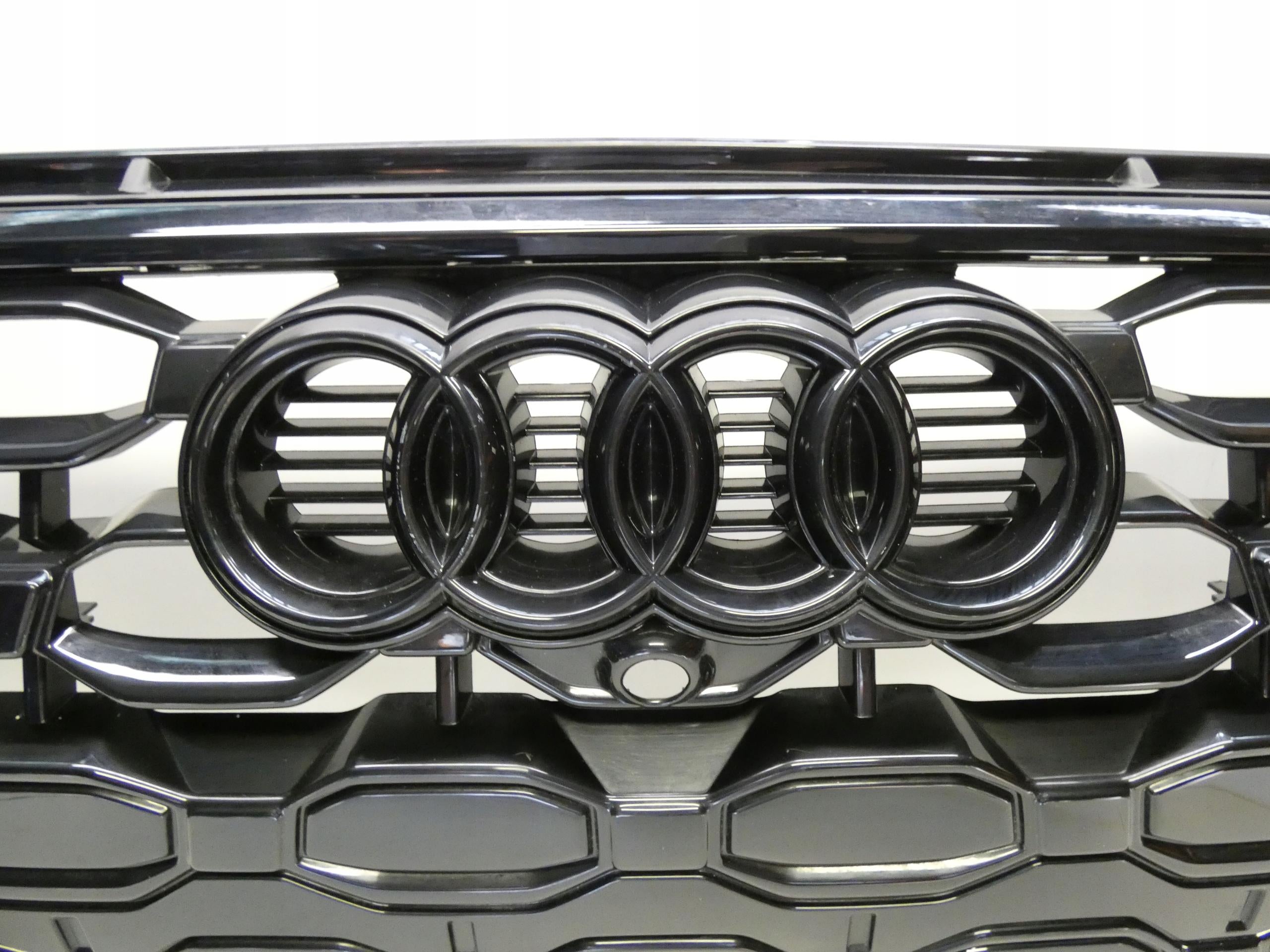 Kühlergrill Audi RS3 FRONTGRILL 8Y0807241BG Kühlergitter