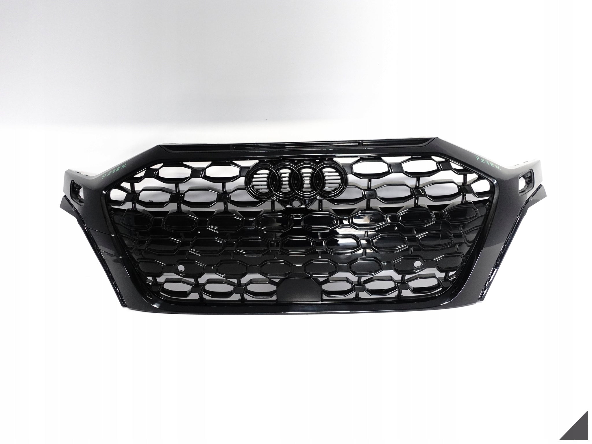 Kühlergrill Audi AM RS3 FRONTGRILL 8Y0853651H Kühlergitter