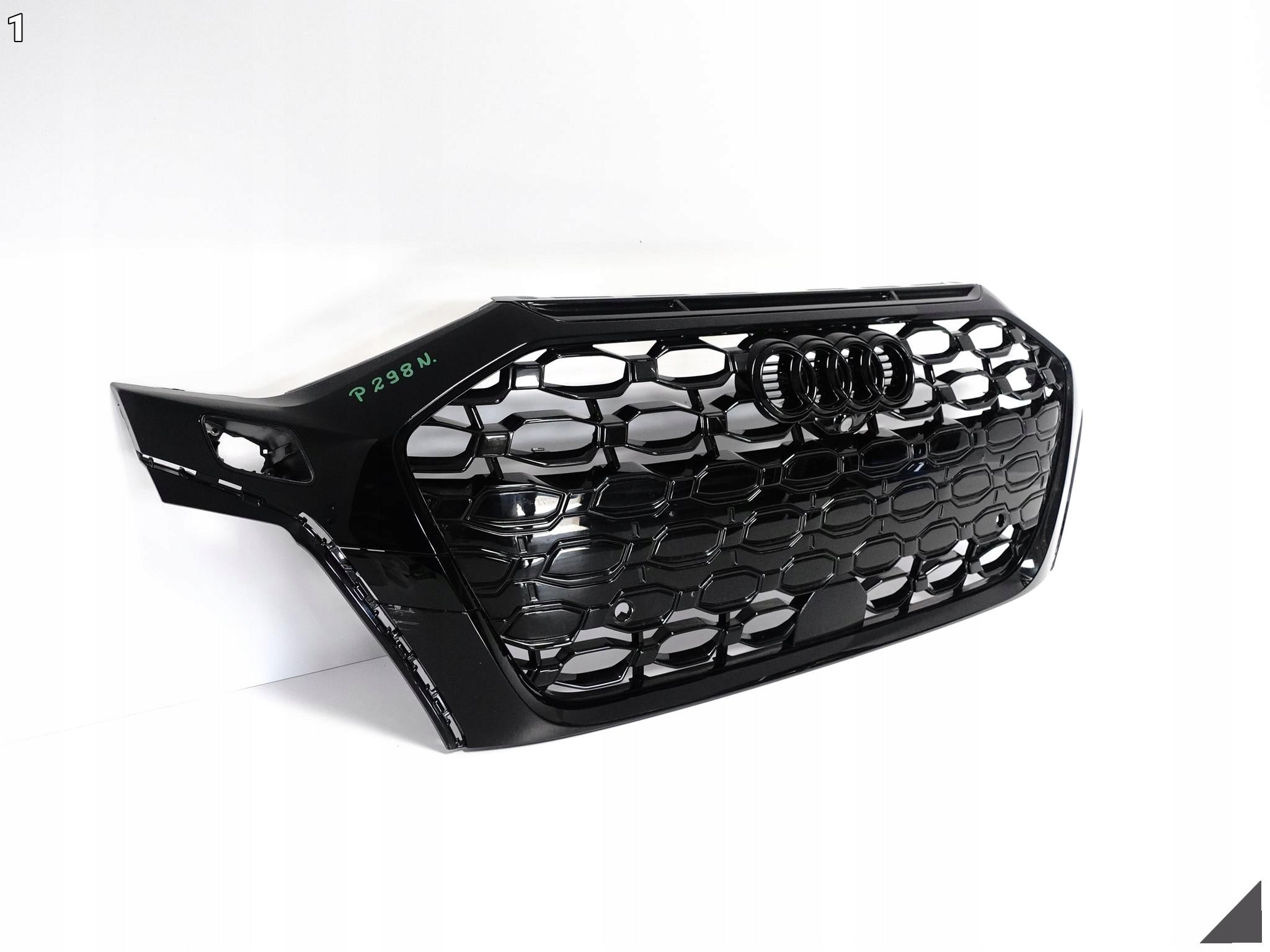 Kühlergrill Audi AM RS3 FRONTGRILL 8Y0853651H Kühlergitter