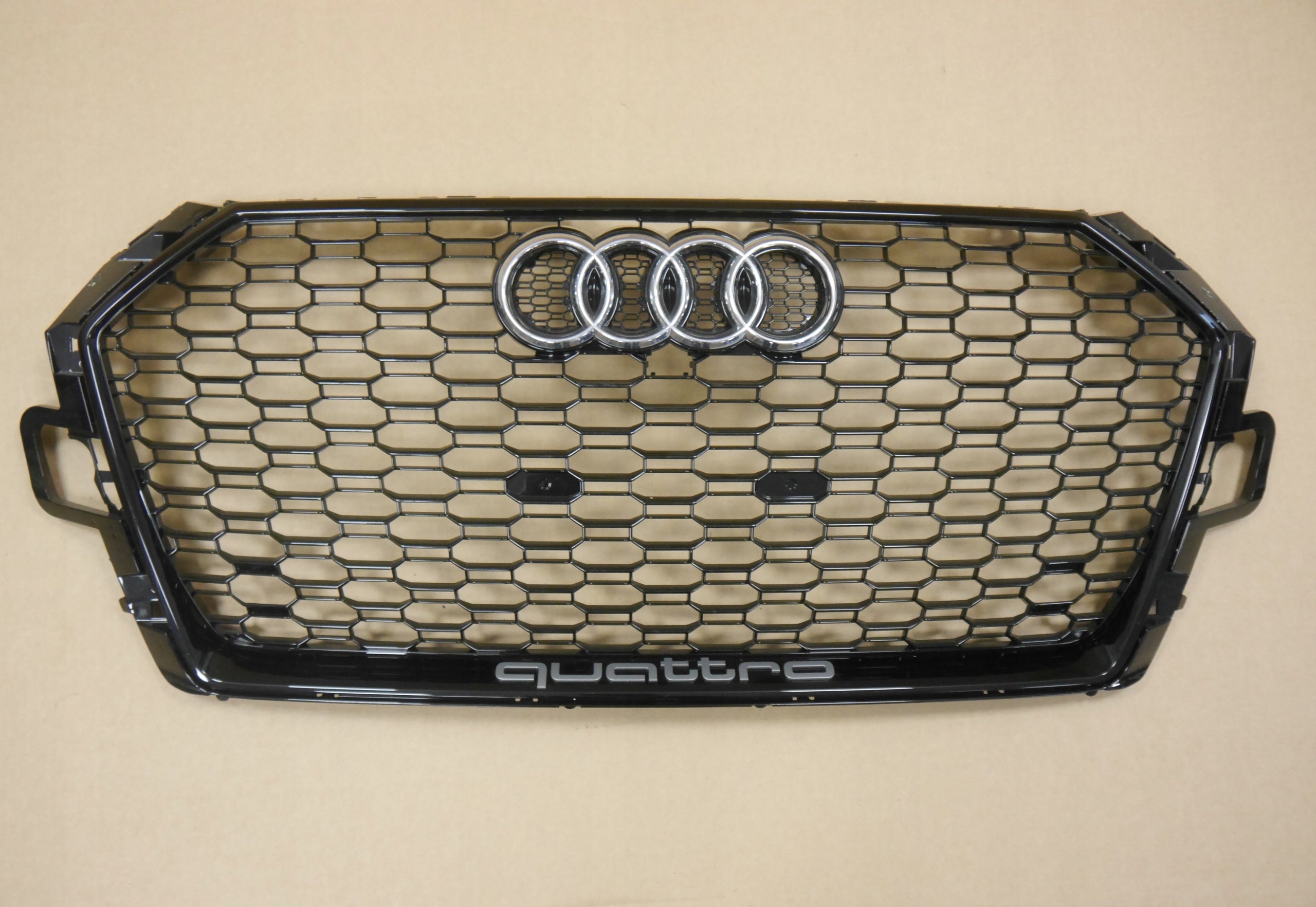 Kühlergrill Audi RS4 FRONTGRILL 8W0853651AT Kühlergitter