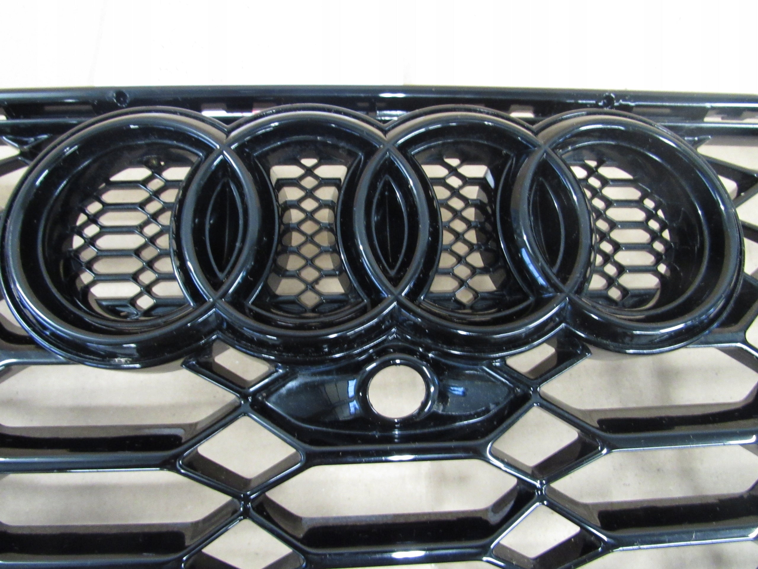 Kühlergrill Audi RS4 FRONTGRILL Kühlergitter