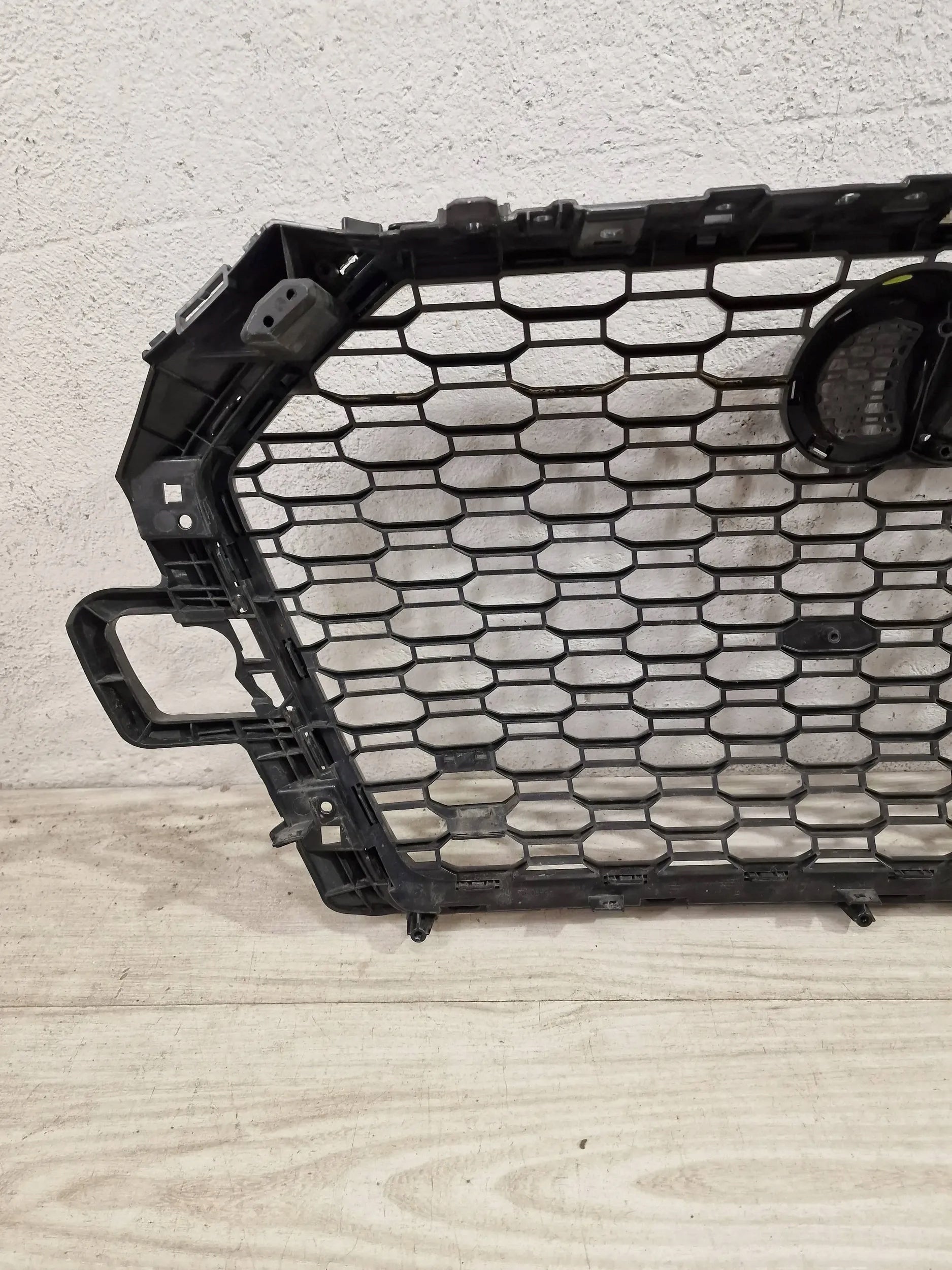 Kühlergrill Audi RS4 FRONTGRILL 8W0853653AT Kühlergitter