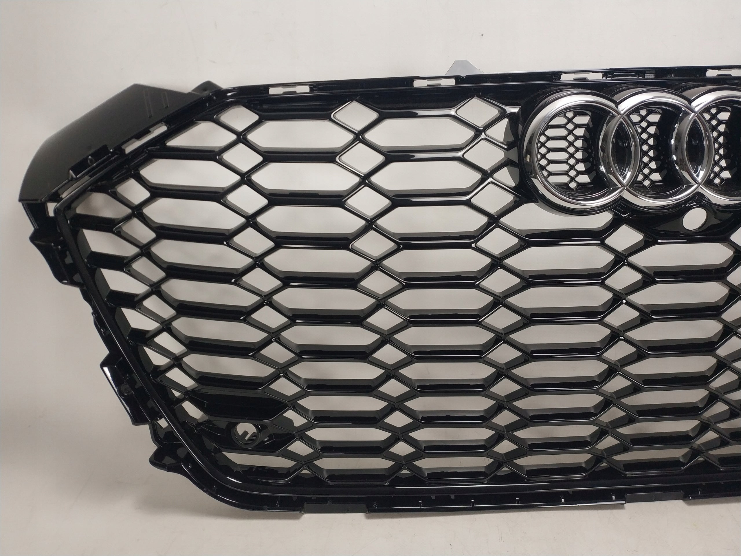 Kühlergrill Audi RS5 FRONTGRILL 8W68536518W Kühlergitter