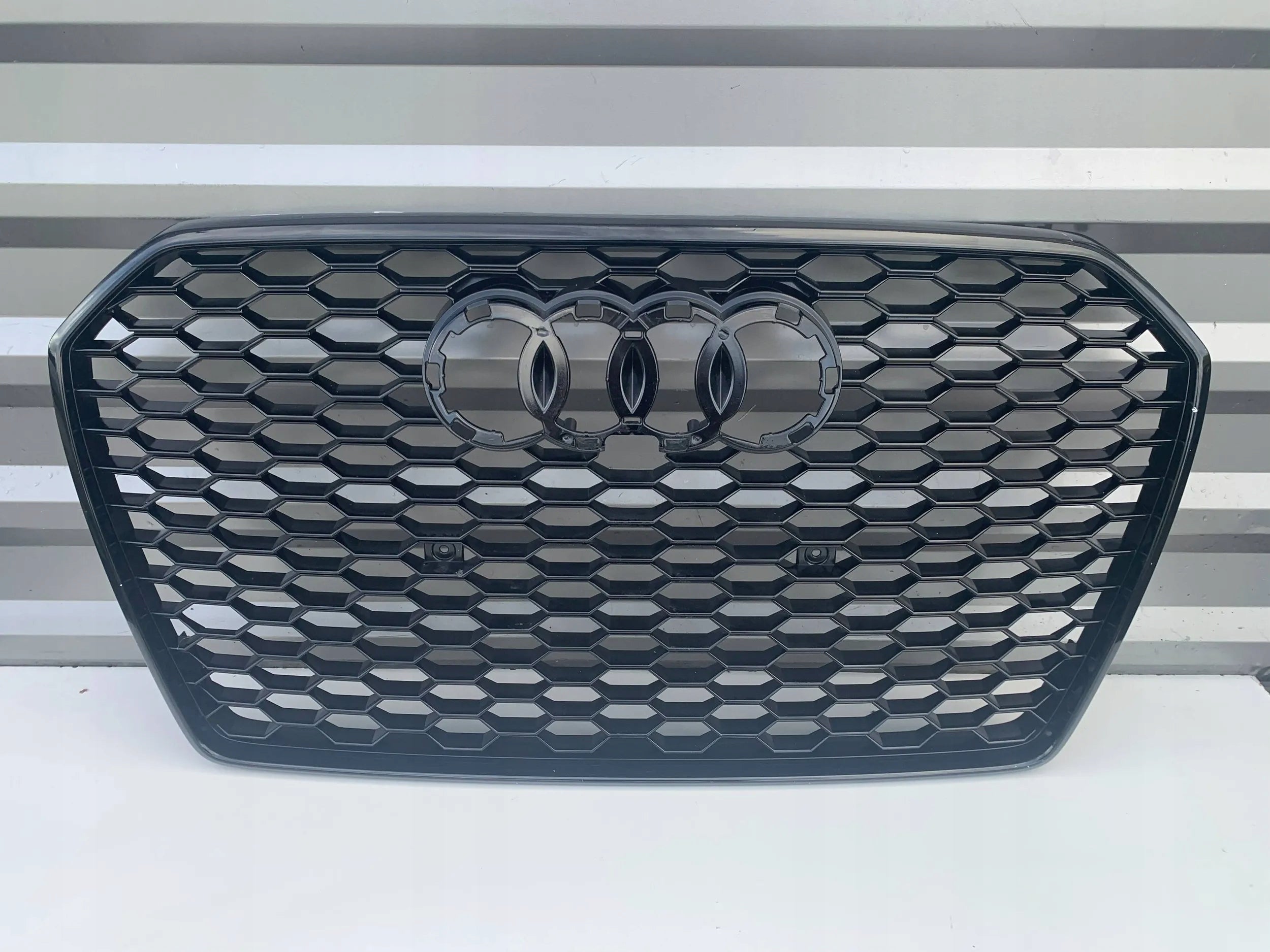 Kühlergrill Audi RS6 4G FRONTGRILL 4G0853653N4 Kühlergitter