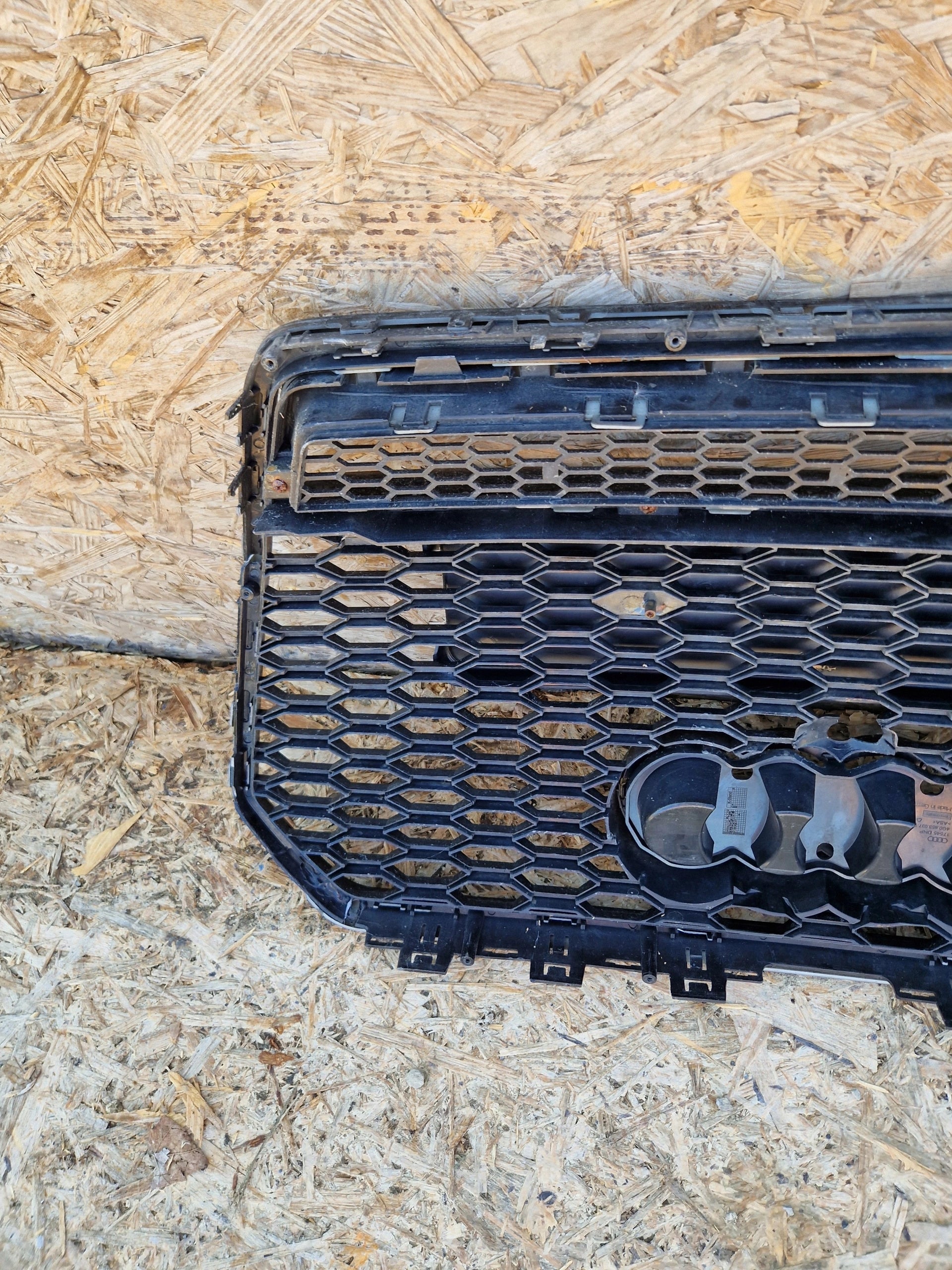 Kühlergrill Audi RS6 C7 FRONTGRILL 4G0853653N Kühlergitter