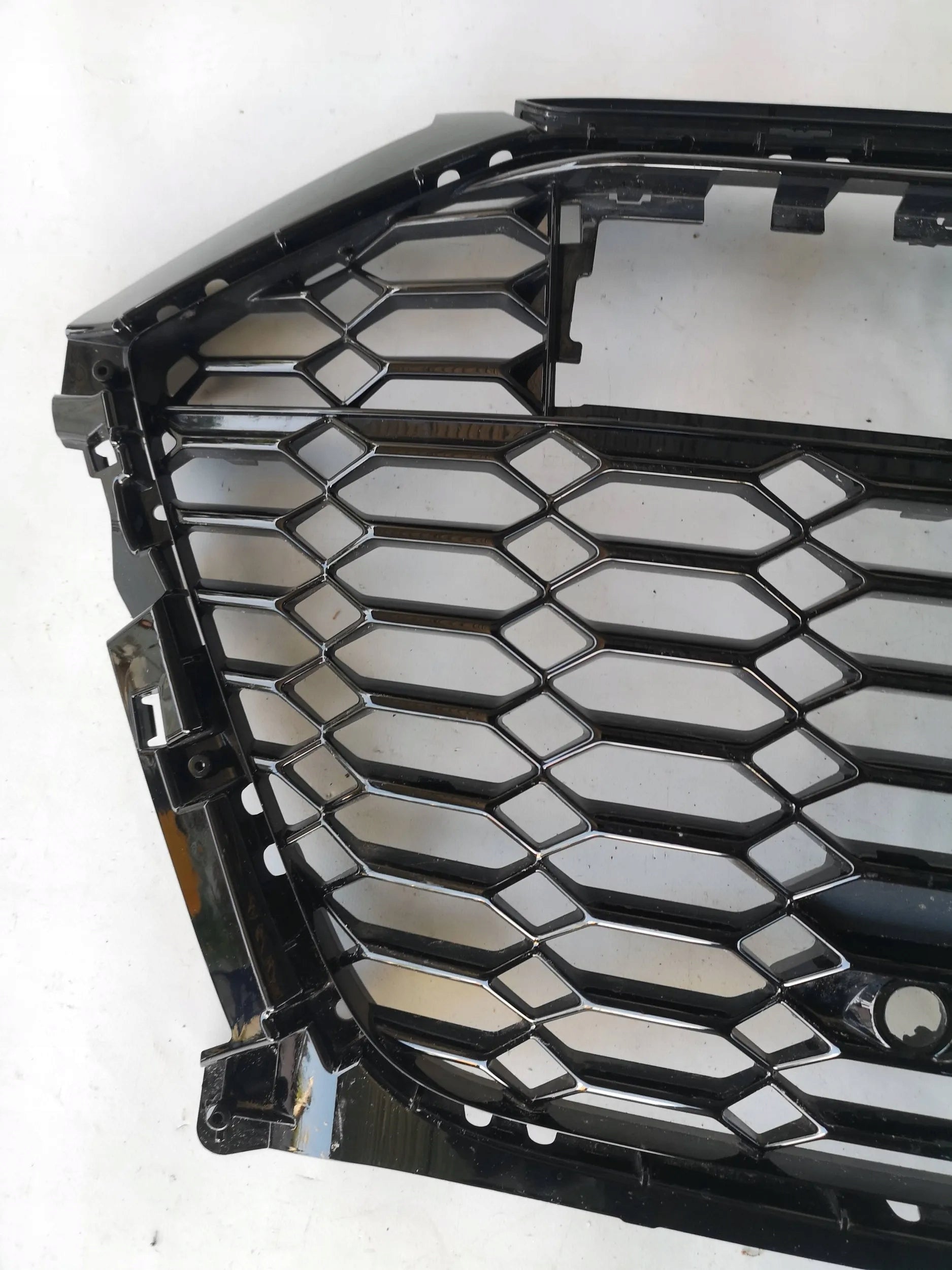 Kühlergrill Audi C8 4K8 RS7 FRONTGRILL 4K8853651F4 Kühlergitter