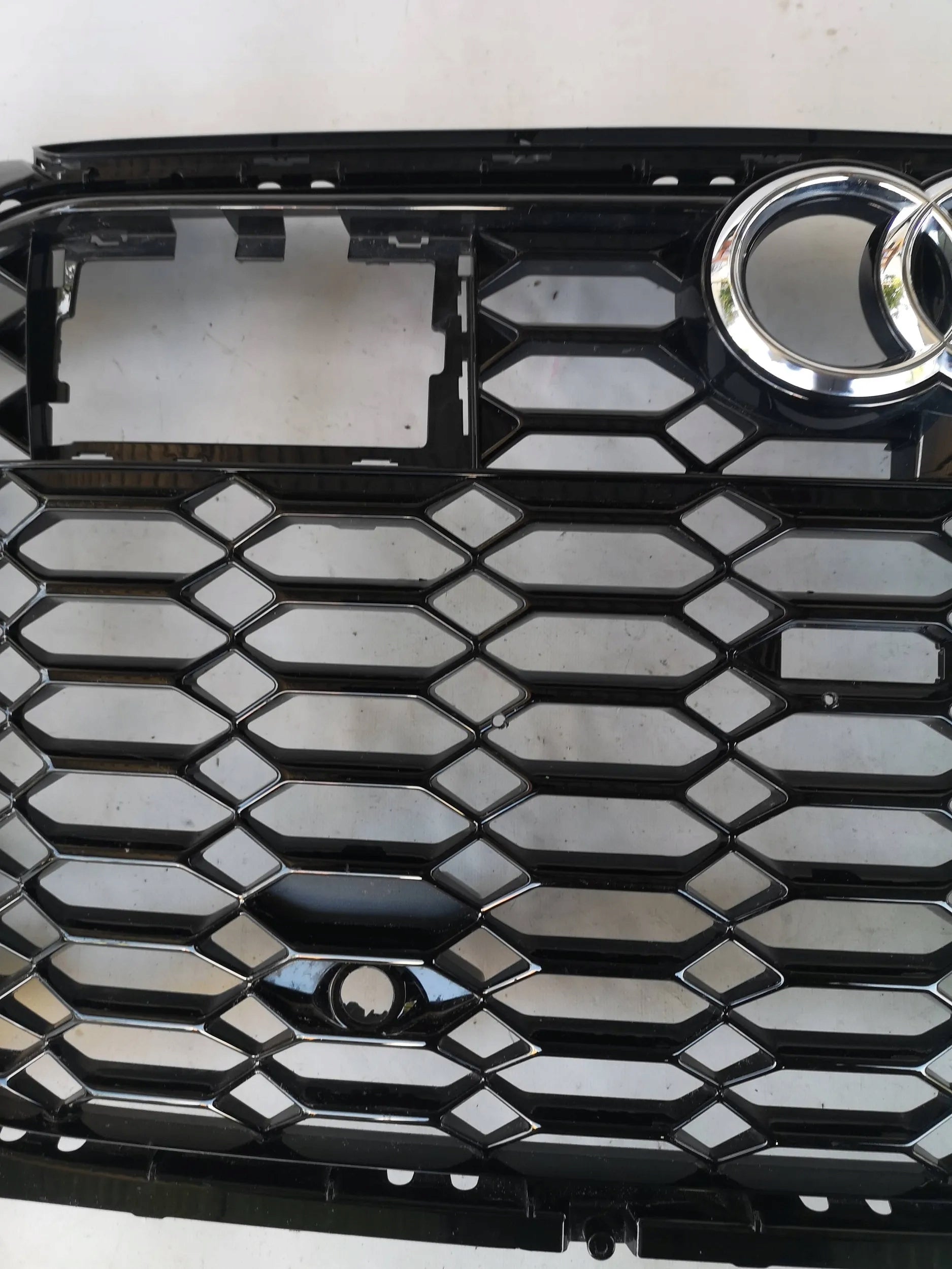 Kühlergrill Audi C8 4K8 RS7 FRONTGRILL 4K8853651F4 Kühlergitter