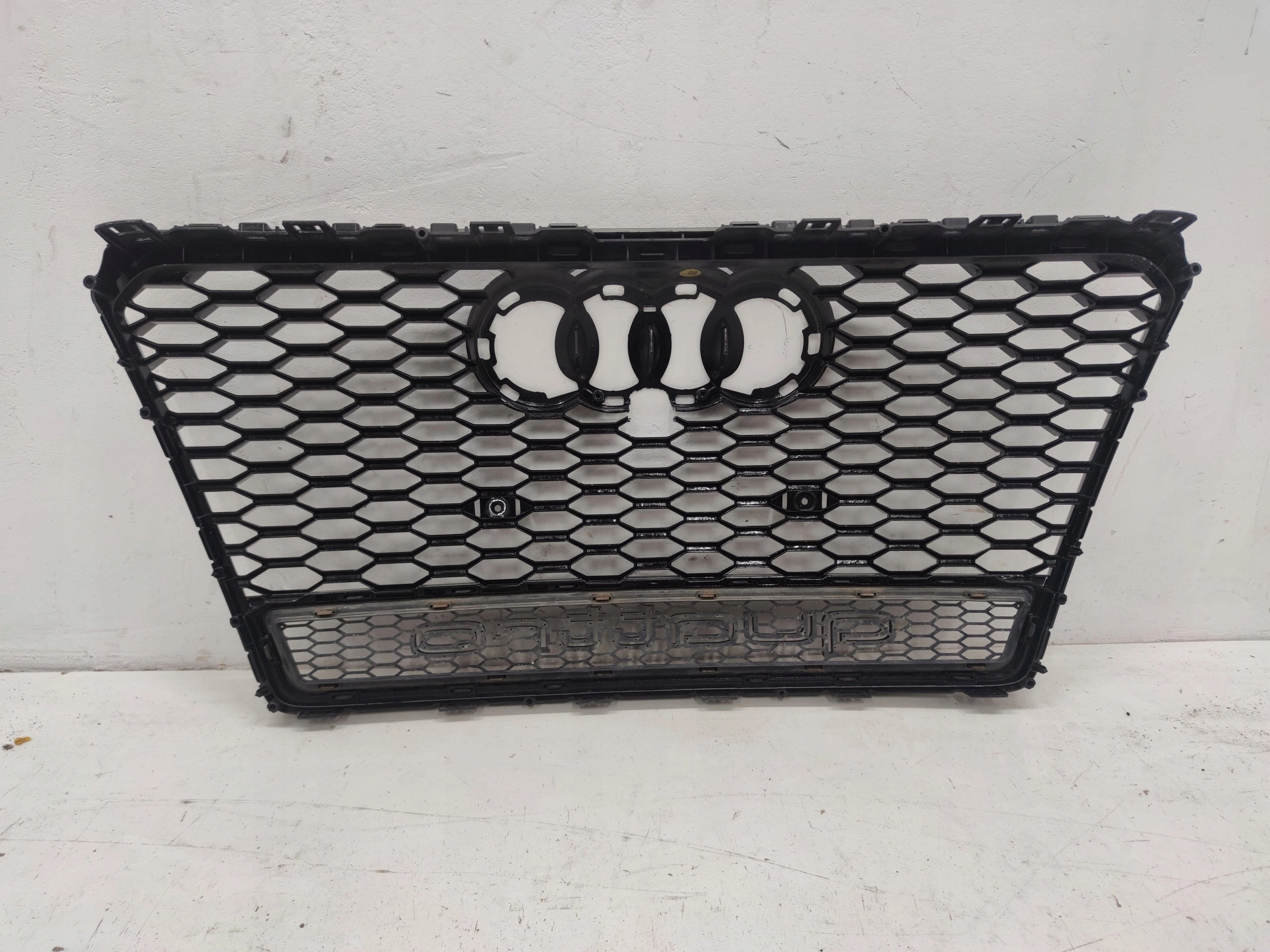 Kühlergrill Audi 4G8 RS7 FRONTGRILL 4G88536674G Kühlergitter