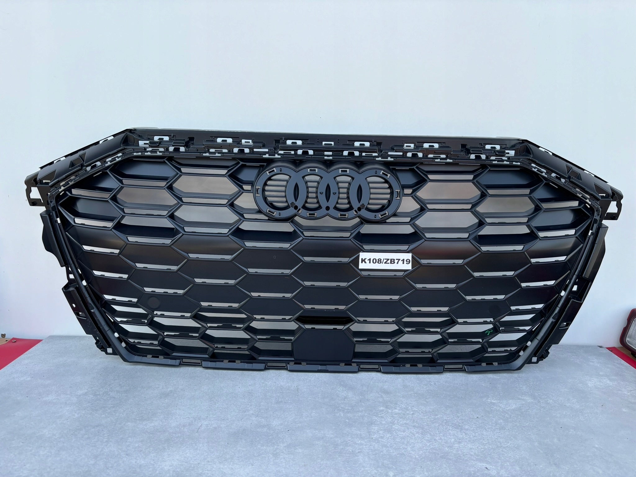  Kühlergrill Audi S3 FRONTGRILL 8Y0853651CK Kühlergitter product image