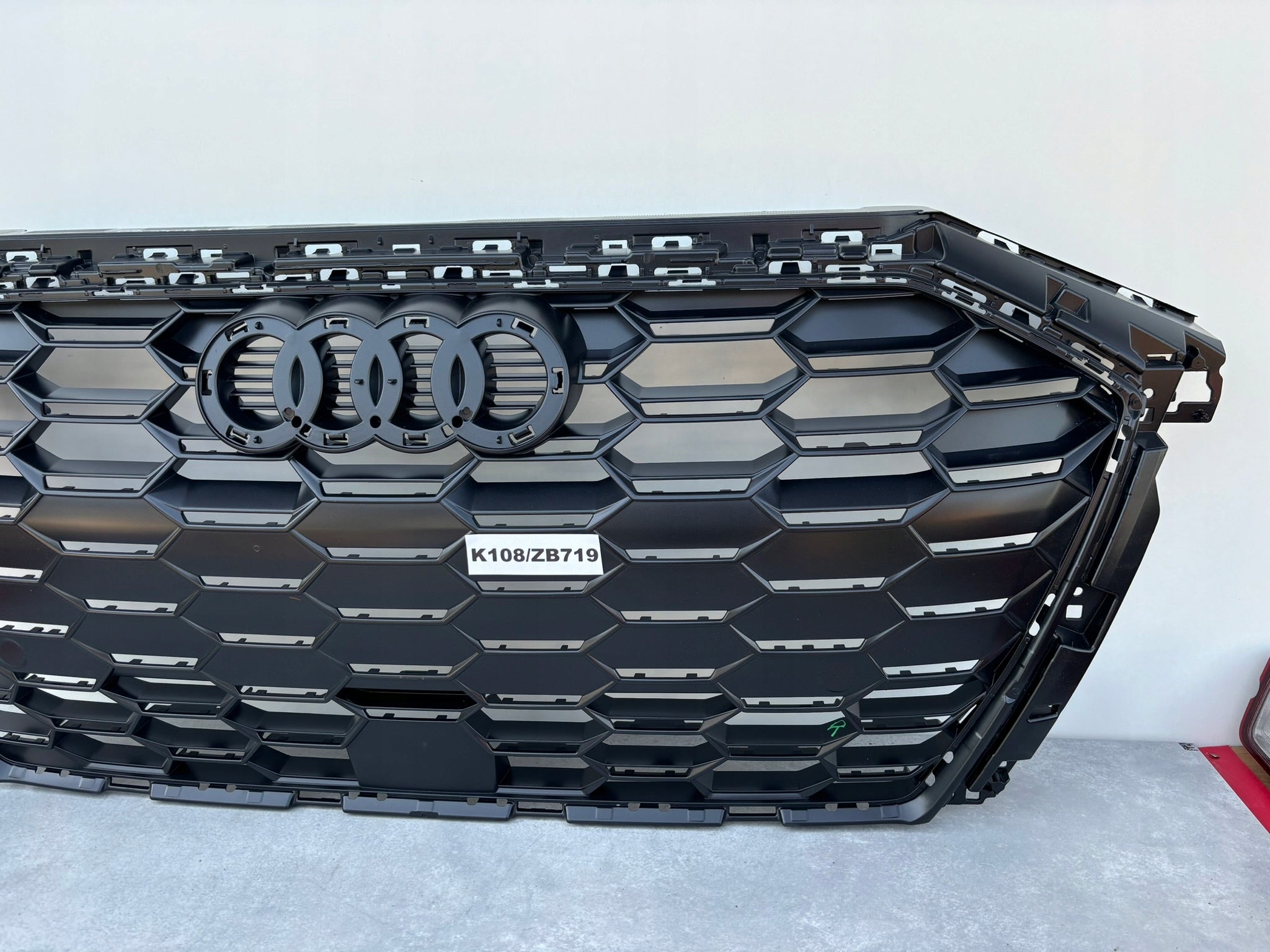 Kühlergrill Audi S3 FRONTGRILL 8Y0853651CK Kühlergitter