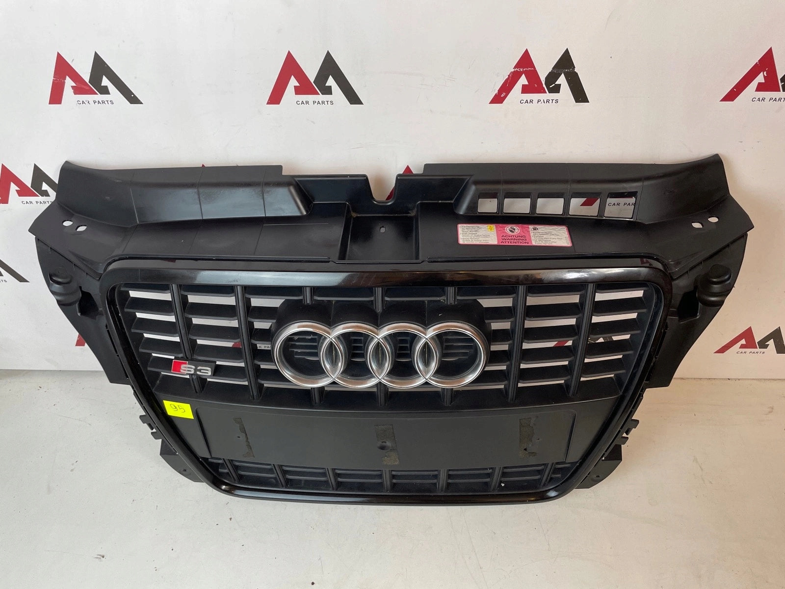 Kühlergrill Audi S3 FRONTGRILL 8p0853651f8 Kühlergitter