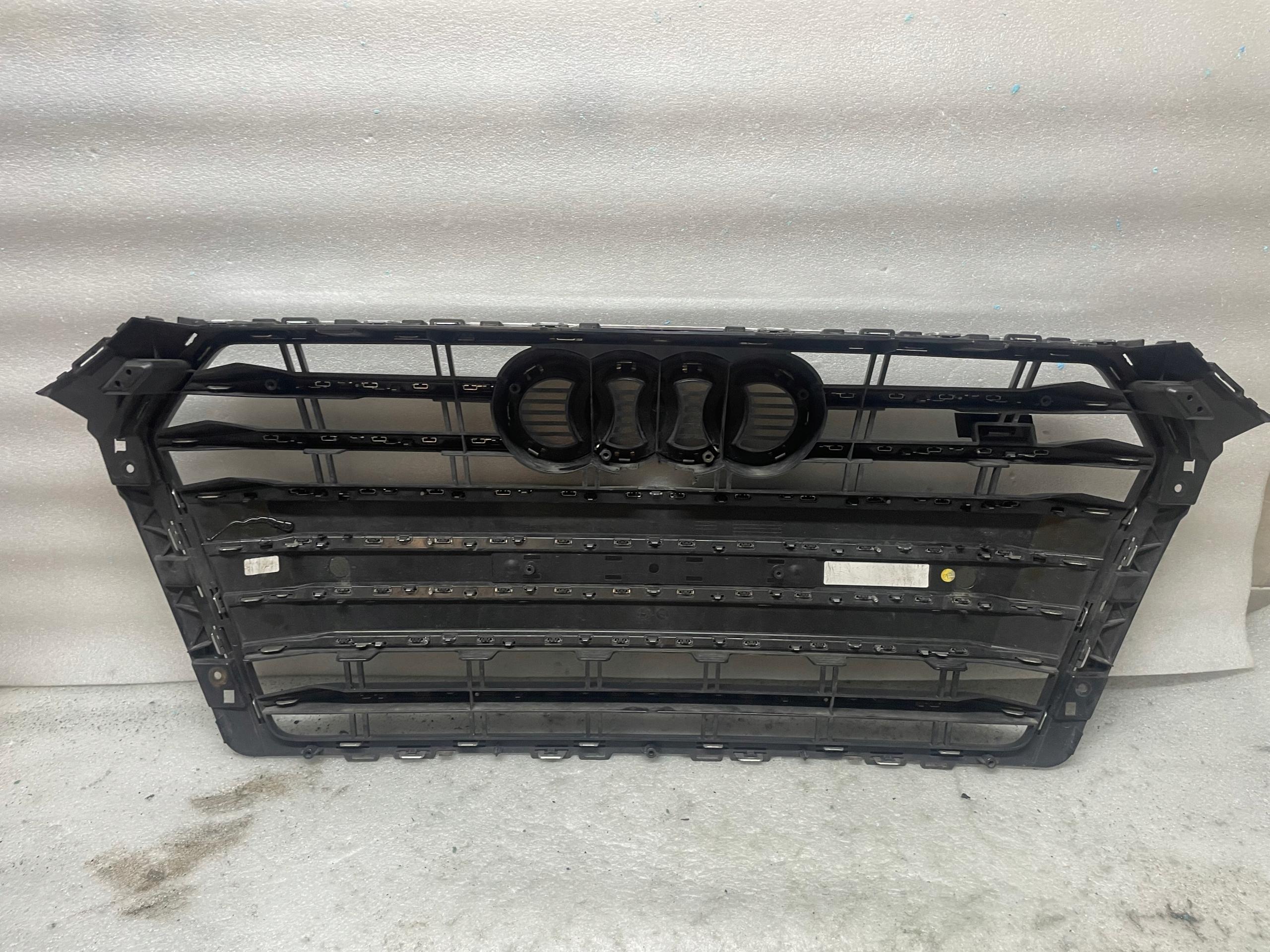 Kühlergrill Audi S4 FRONTGRILL 8W0853651Mp Kühlergitter