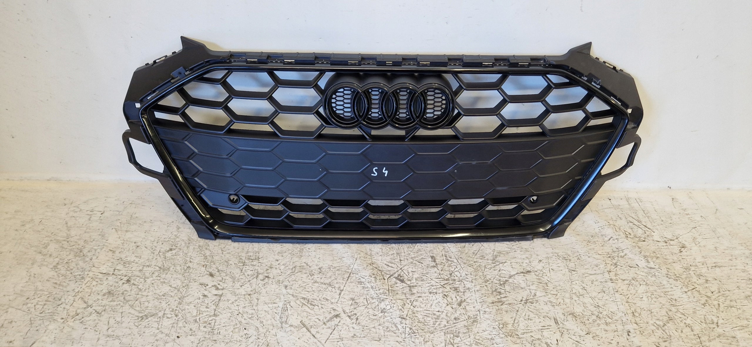 Kühlergrill Audi S4 FRONTGRILL Kühlergitter