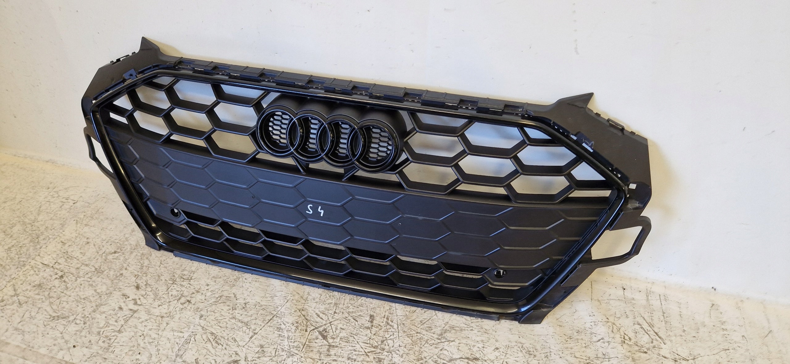 Kühlergrill Audi S4 FRONTGRILL Kühlergitter