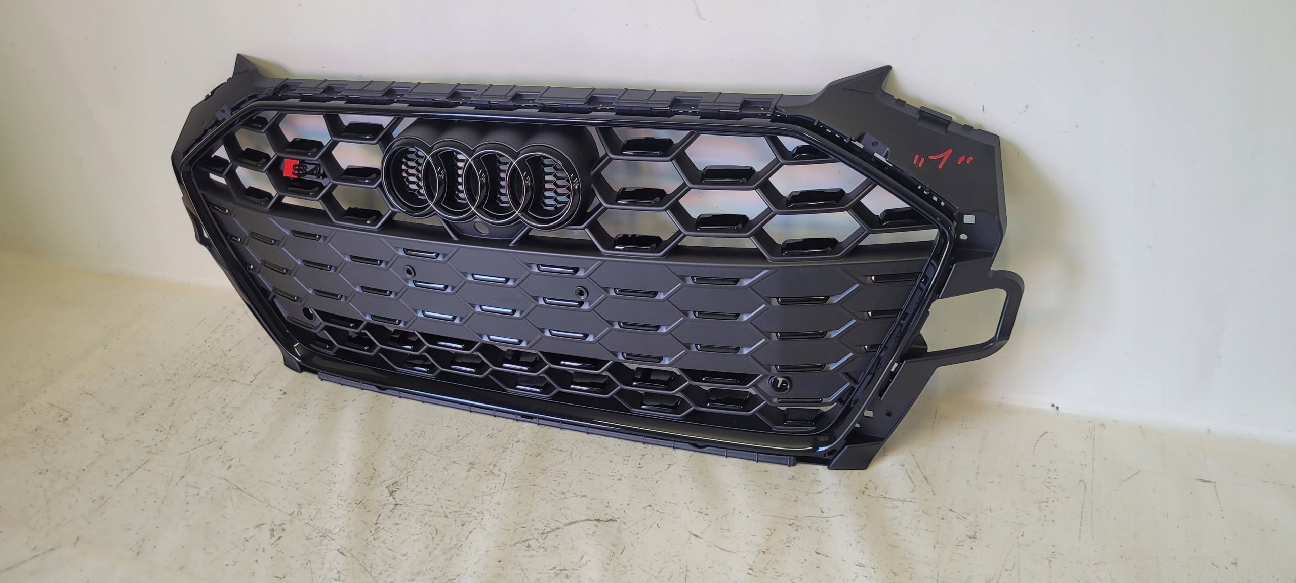 Kühlergrill Audi S4 FRONTGRILL Kühlergitter