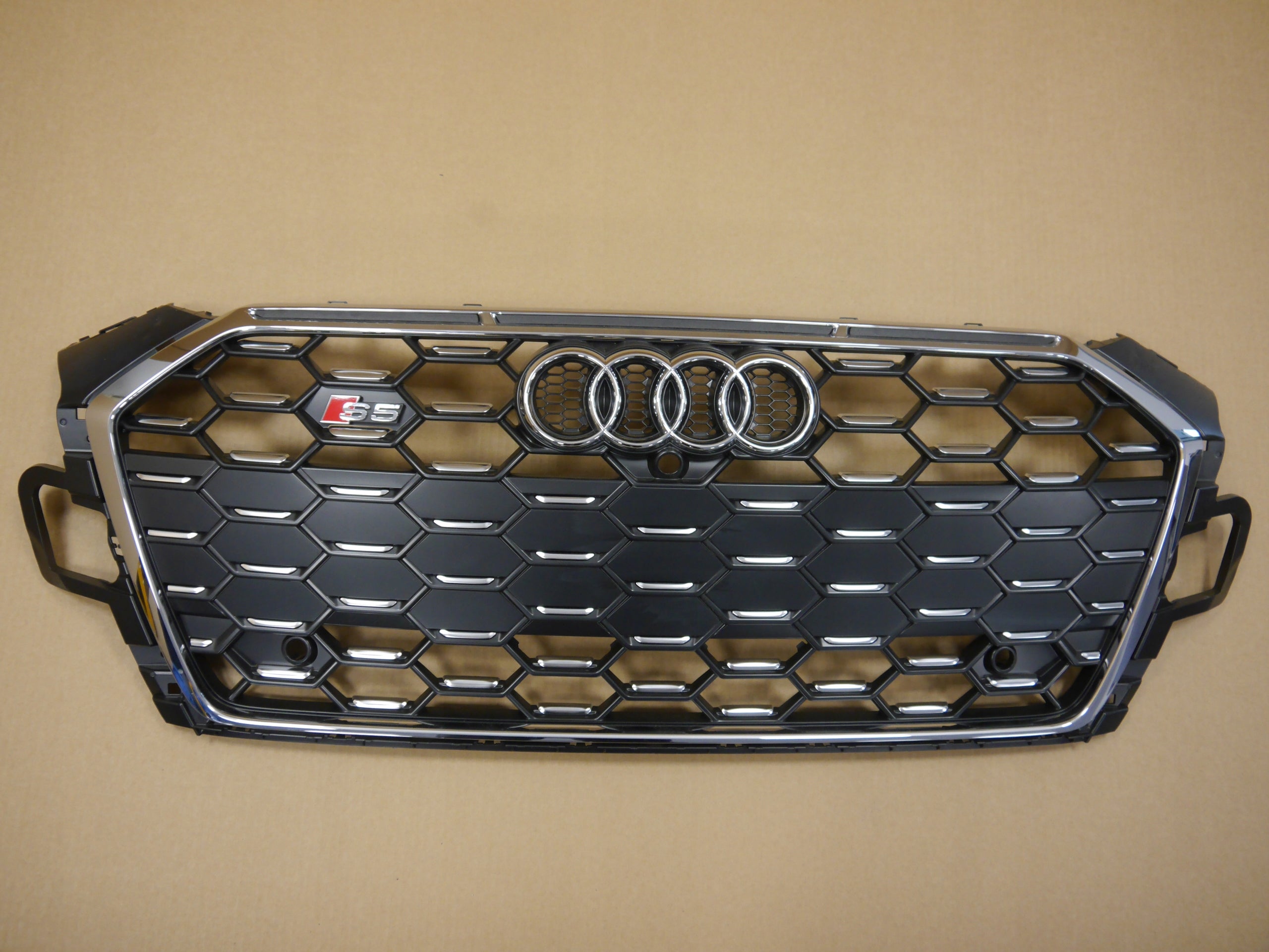  Kühlergrill Audi S5 FRONTGRILL 8W6853651 Kühlergitter product image