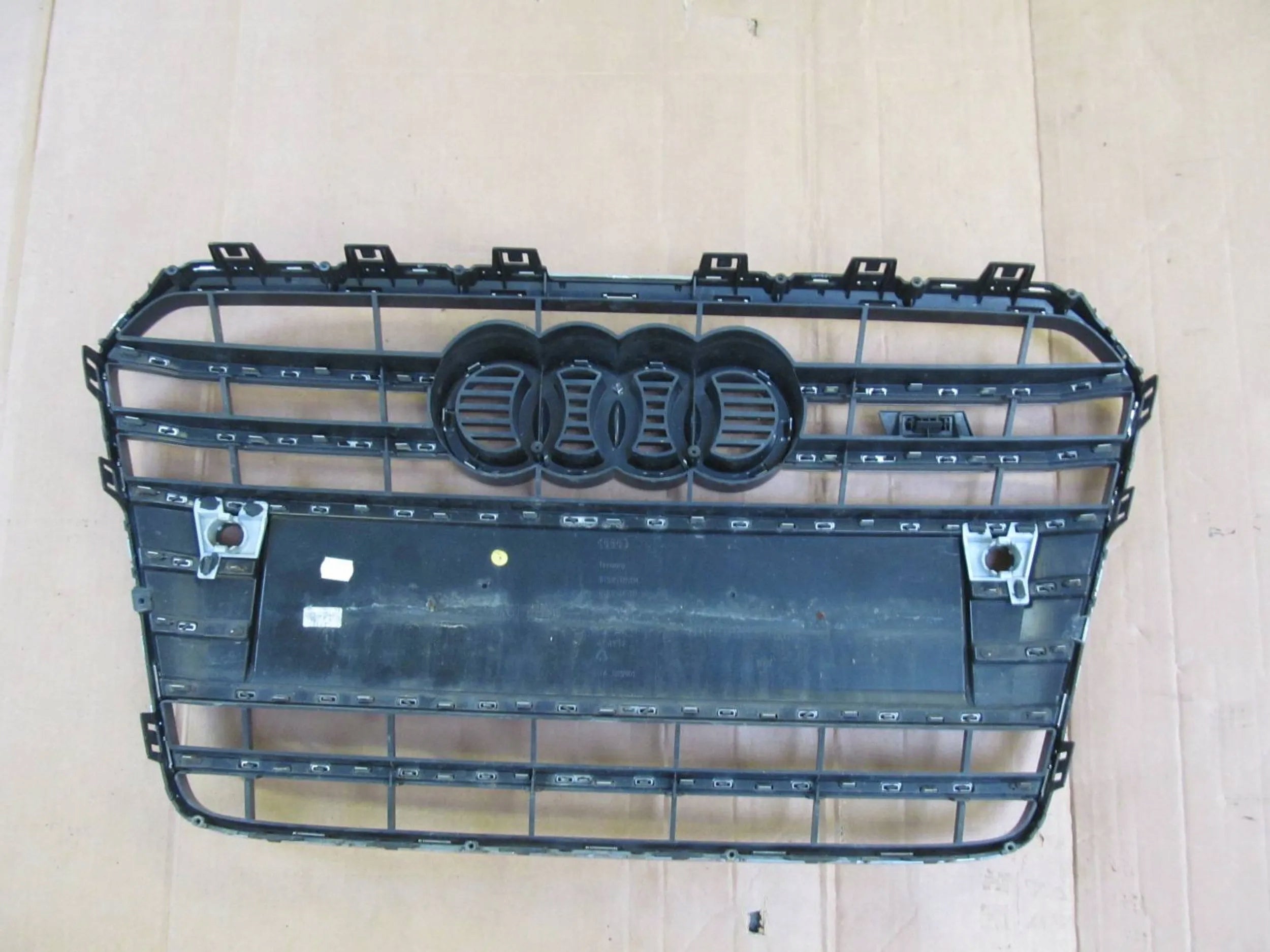 Kühlergrill Audi C4 S5 FRONTGRILL 8T0853651M8 Kühlergitter