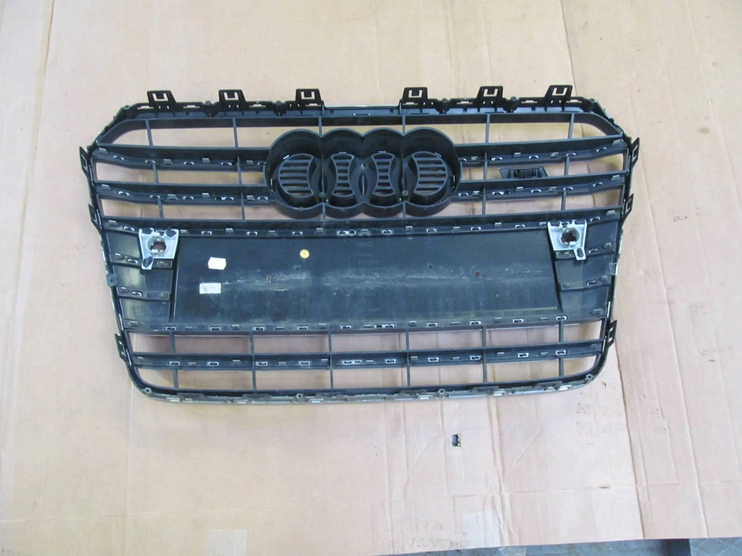 Kühlergrill Audi C4 S5 FRONTGRILL 8T0853651M8 Kühlergitter