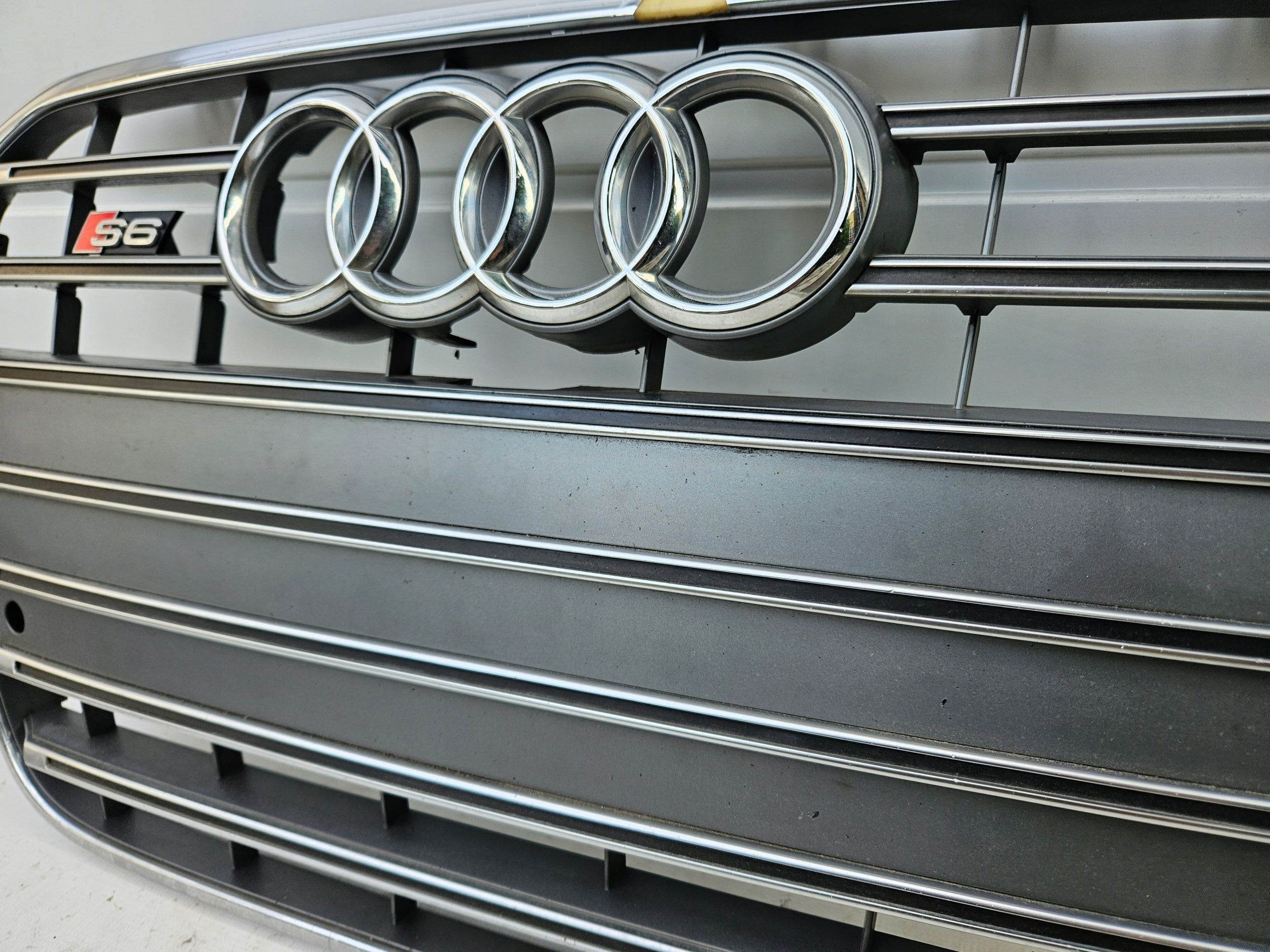 Kühlergrill Audi C7 4G S6 FRONTGRILL 4G0853653Bg Kühlergitter