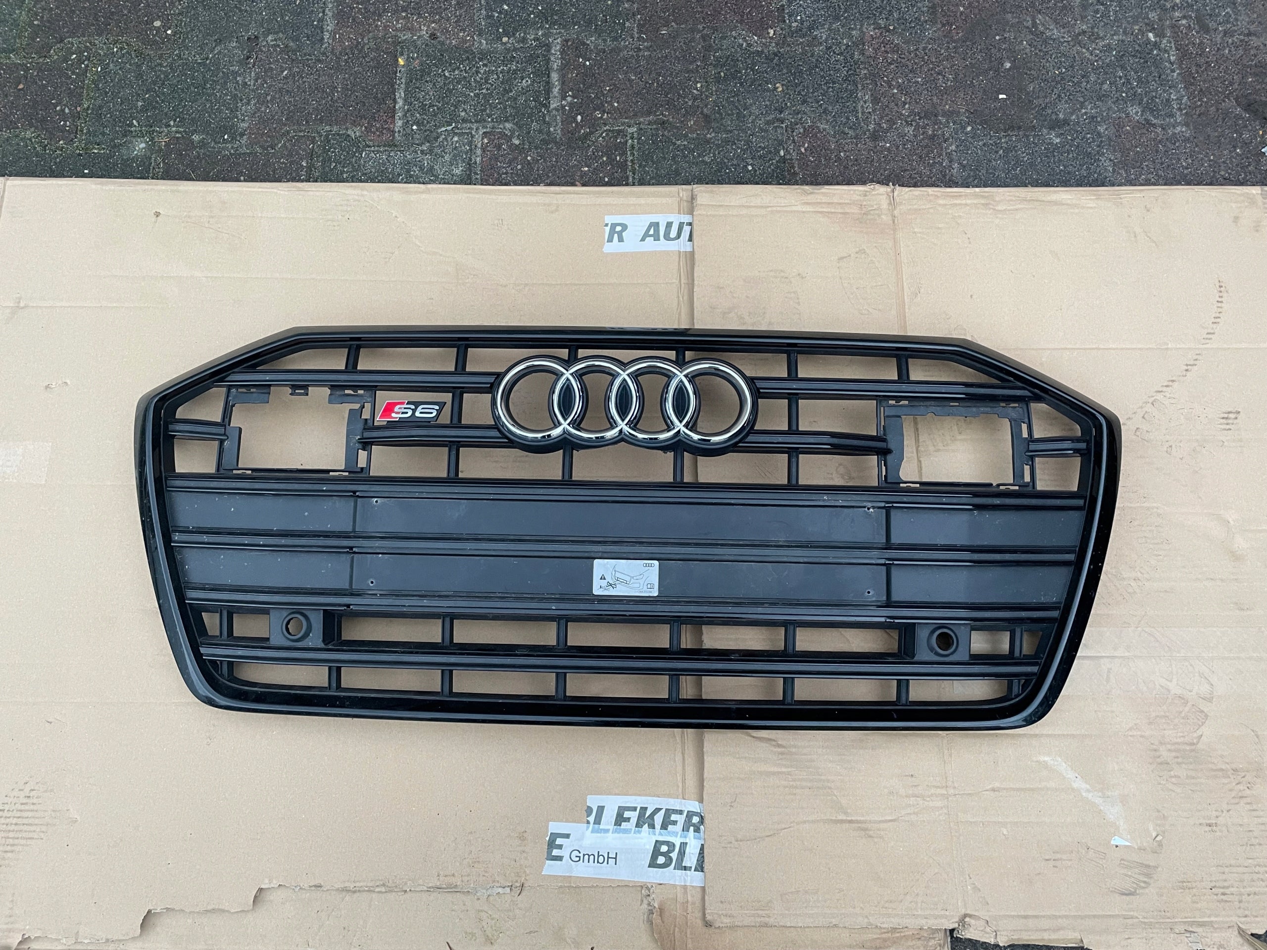 Kühlergrill Audi S6 C8 4K FRONTGRILL 4K0853651E4 Kühlergitter