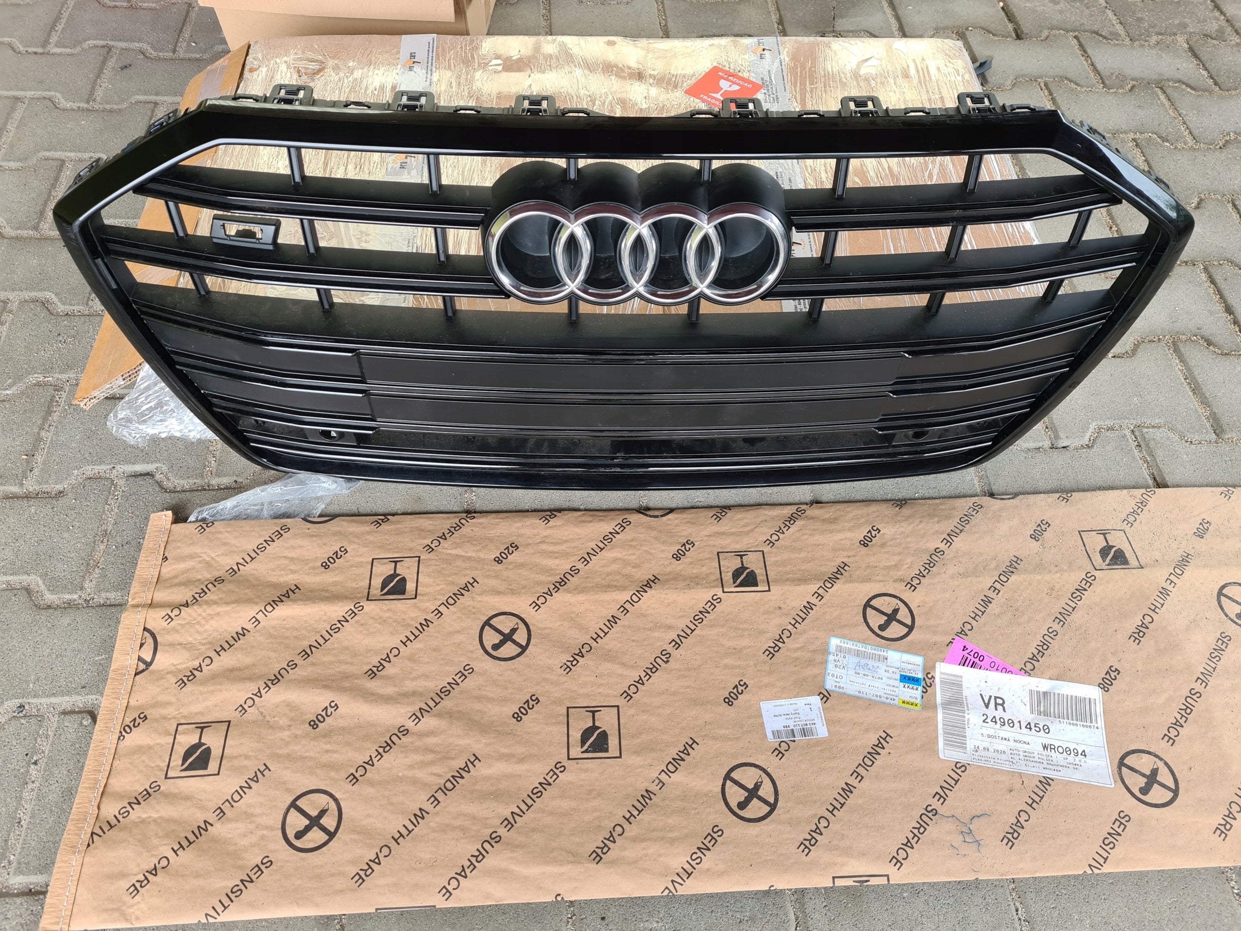  Kühlergrill Audi C8 S6 4K FRONTGRILL 8nr853653DA Kühlergitter product image