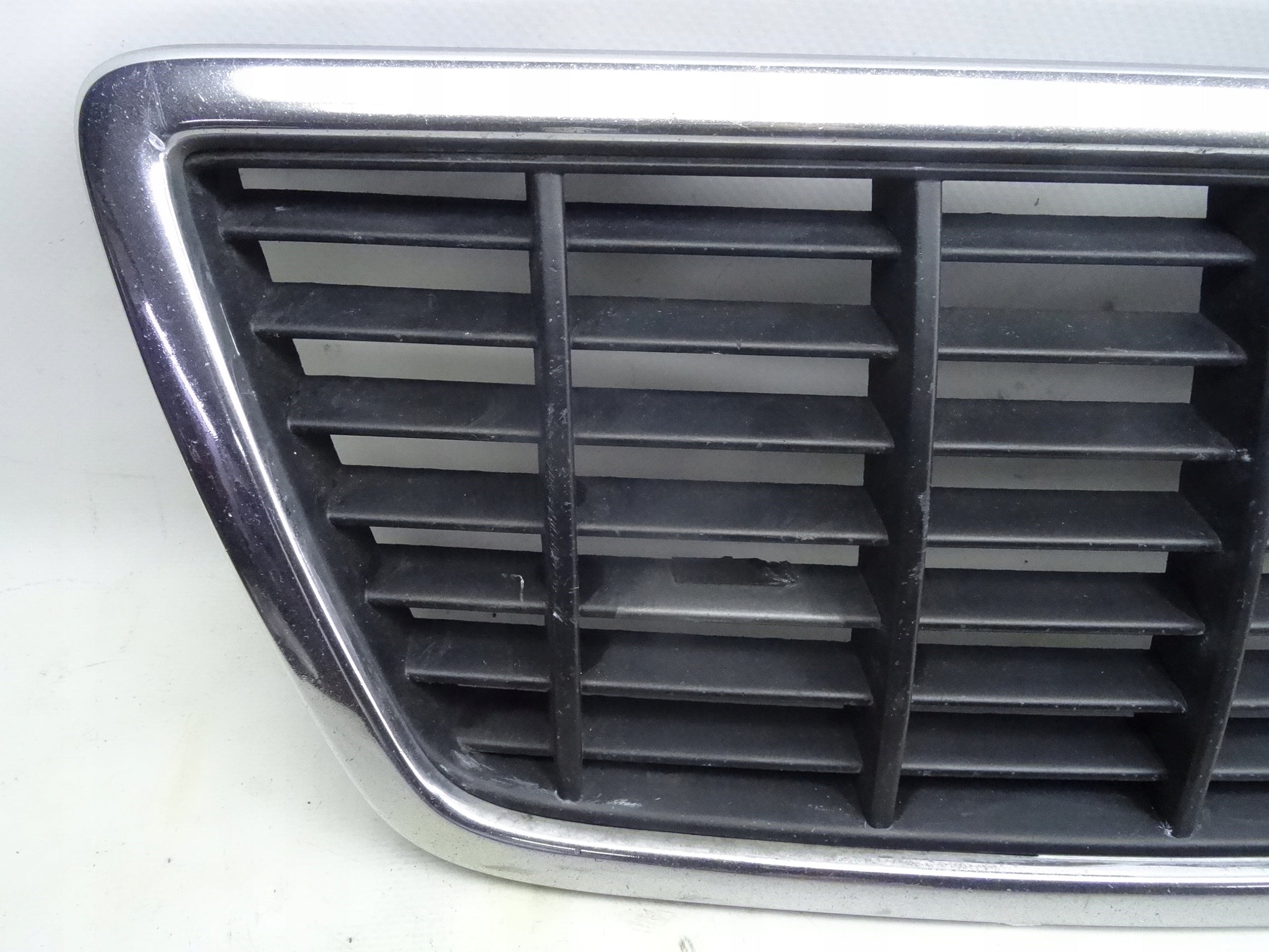 Kühlergrill Audi D2 S8 FRONTGRILL 4D0853651H Kühlergitter