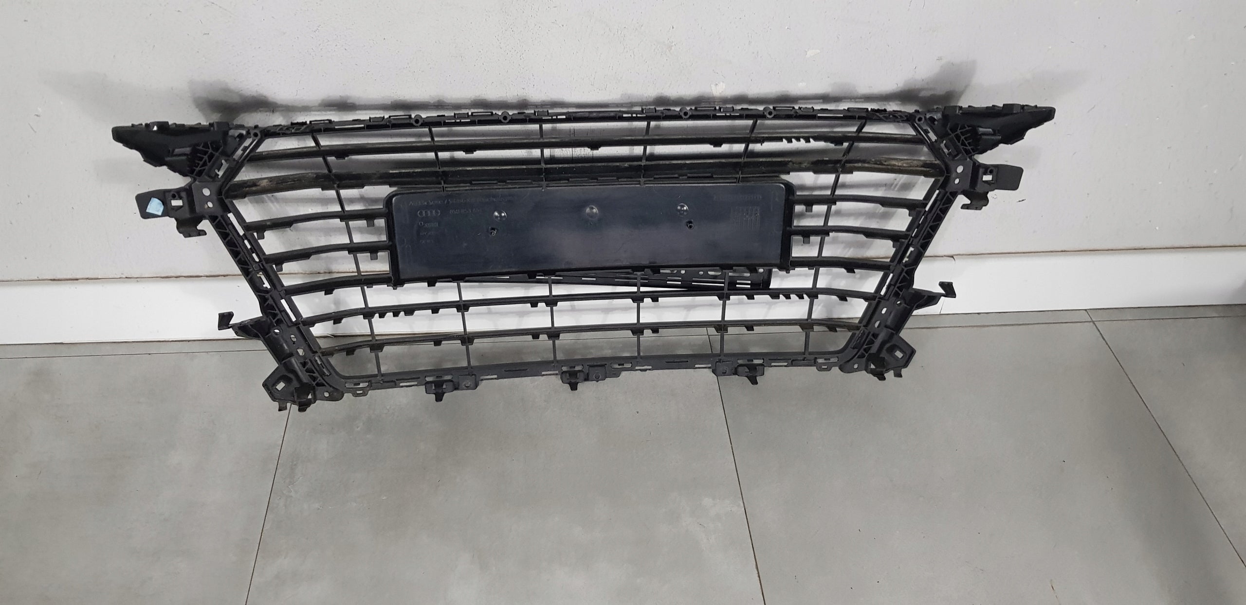 Kühlergrill Audi TT 8S FRONTGRILL 8S0853651Au Kühlergitter