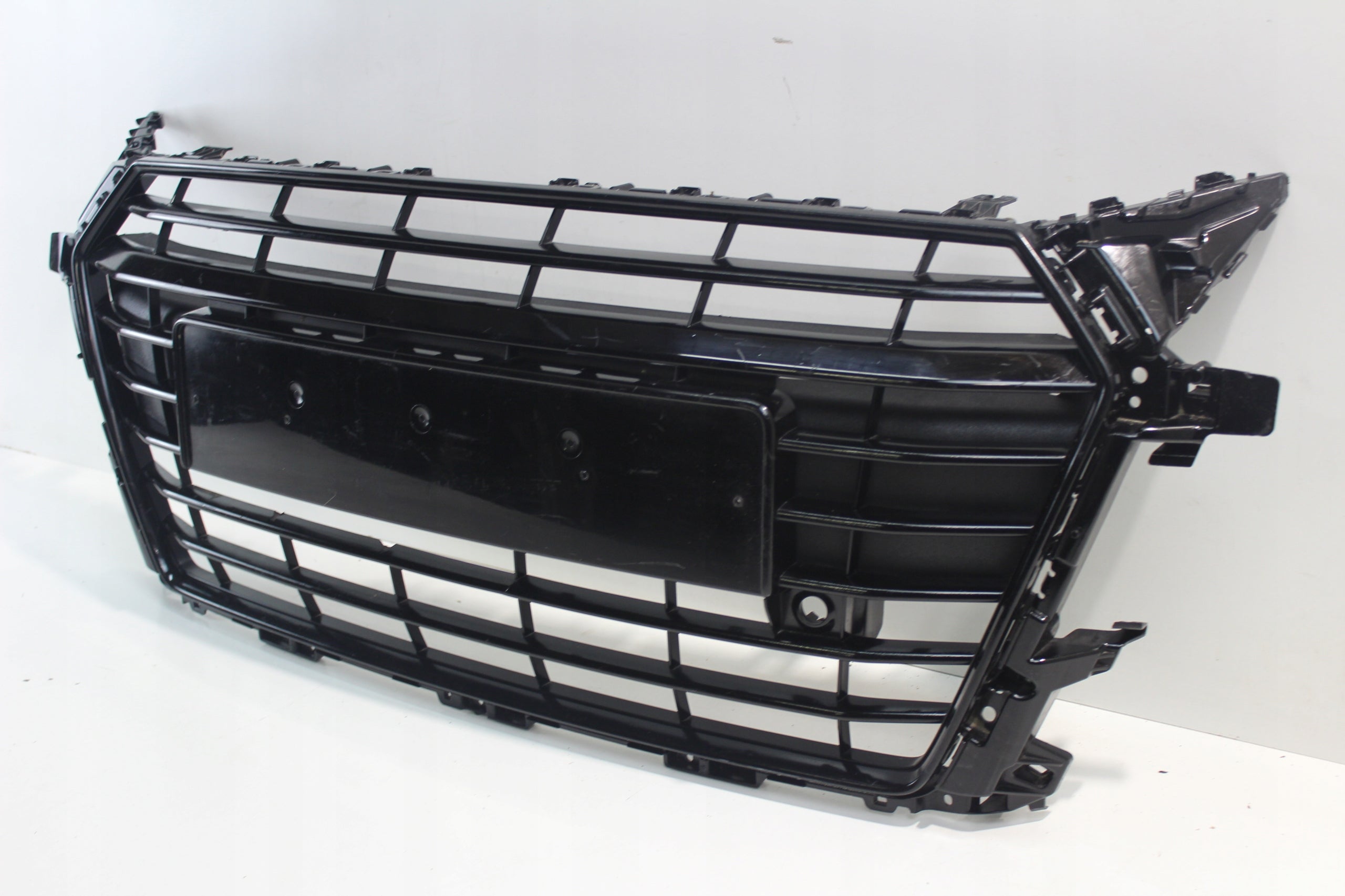 Kühlergrill Audi TT 8S FRONTGRILL 8S0853651GR Kühlergitter