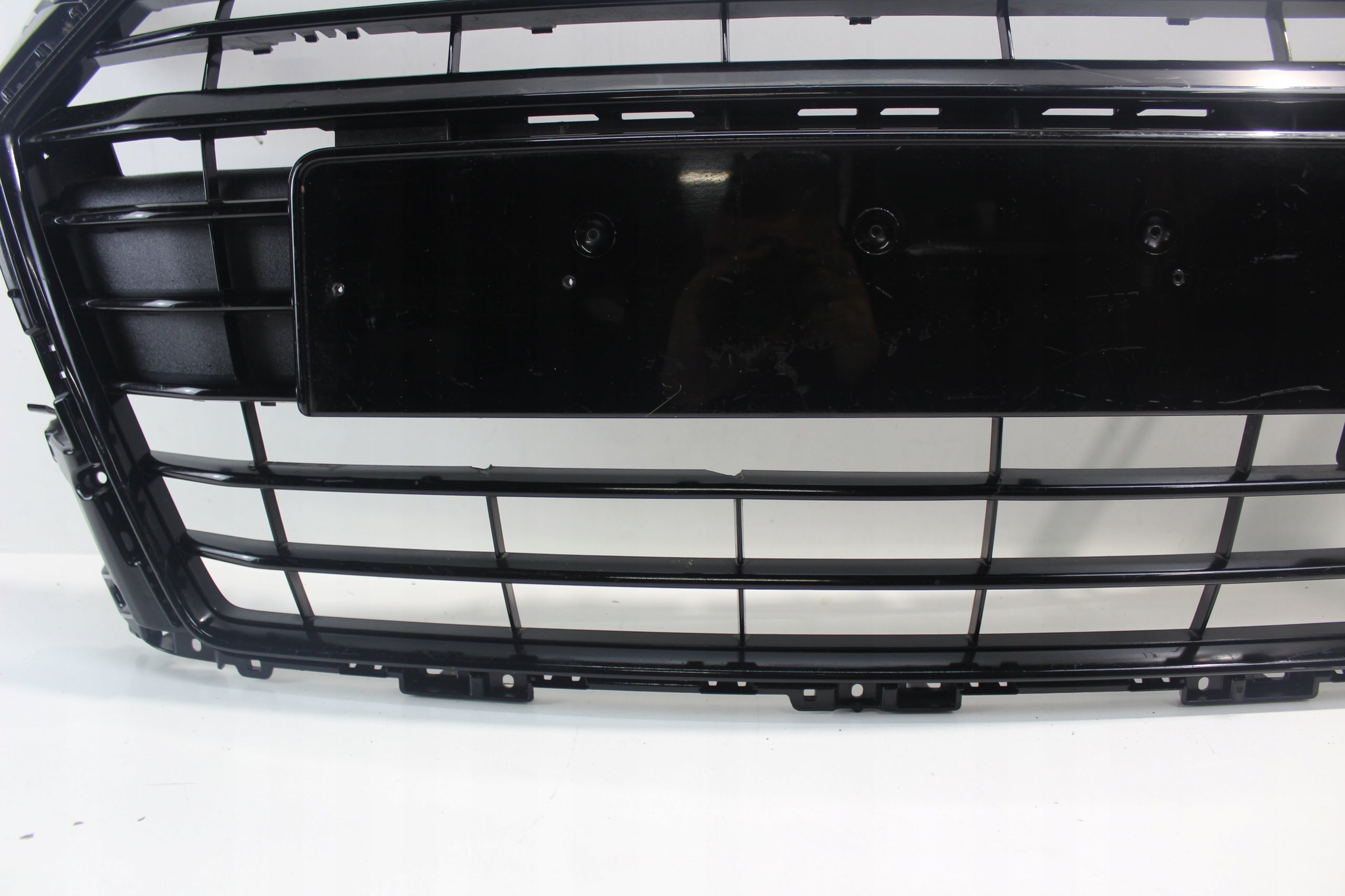 Kühlergrill Audi TT 8S FRONTGRILL 8S0853651GR Kühlergitter