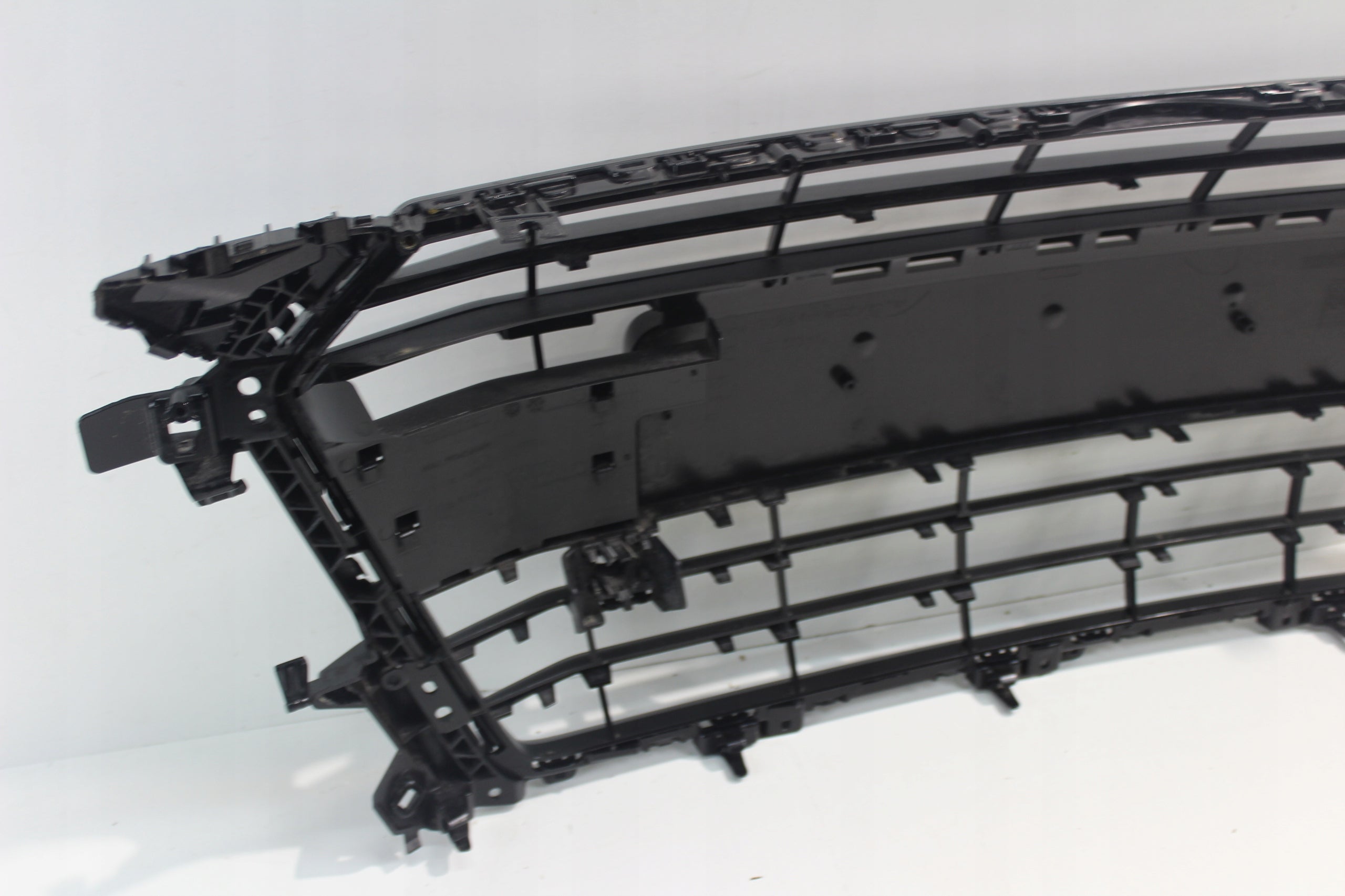 Kühlergrill Audi TT 8S FRONTGRILL 8S0853651GR Kühlergitter