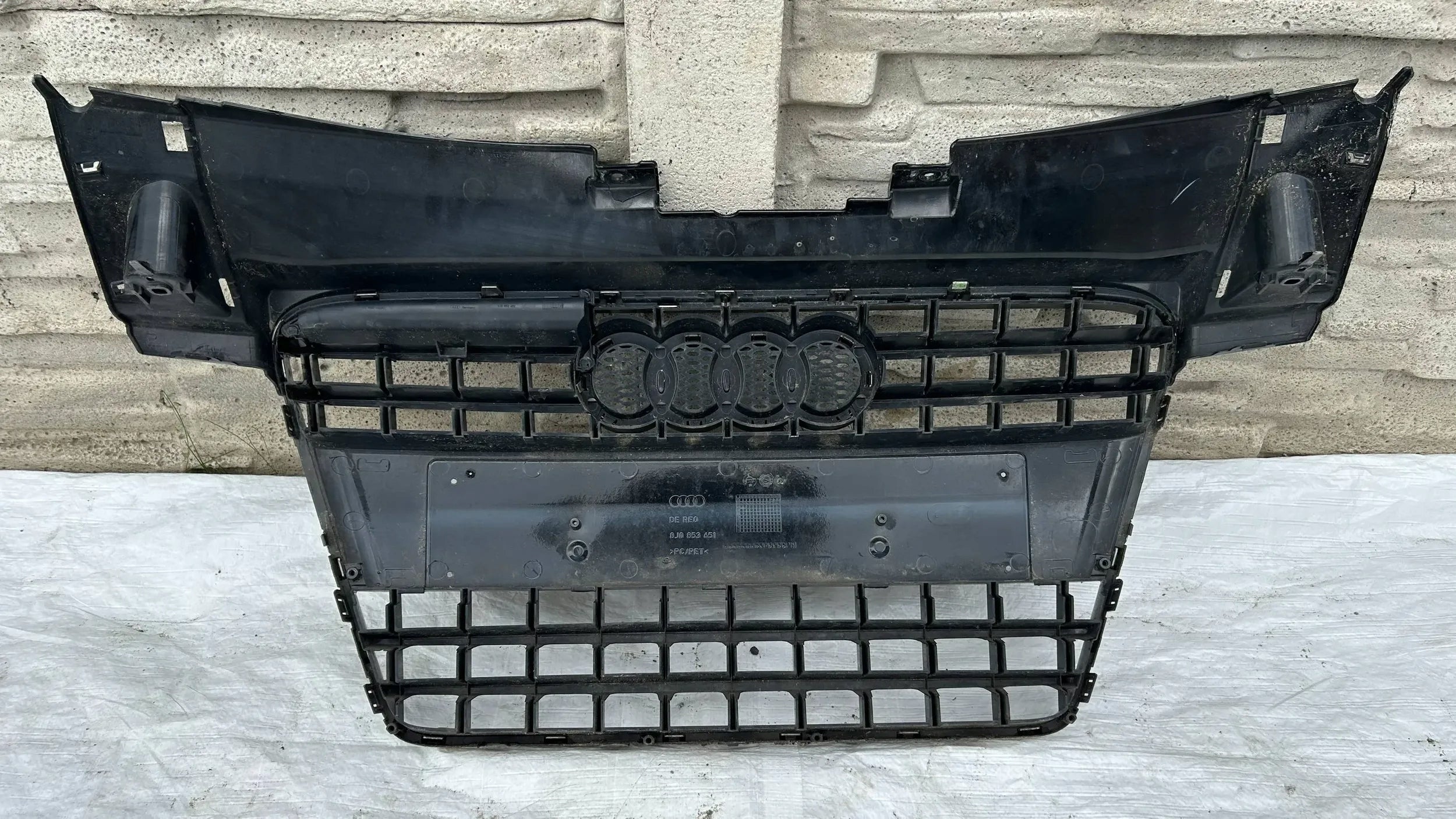 Kühlergrill Audi TT 8J FRONTGRILL 8J08536510E Kühlergitter