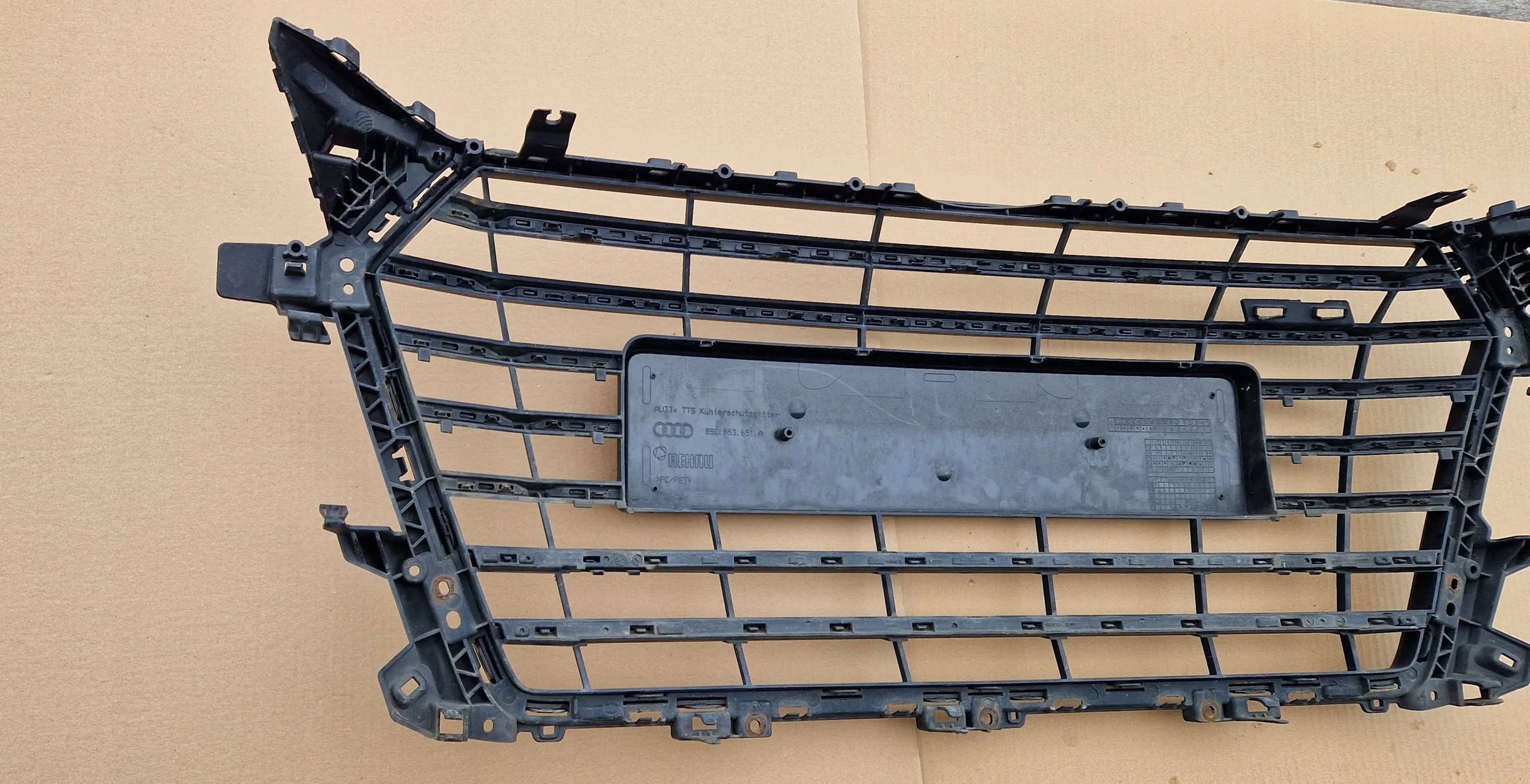 Kühlergrill Audi TTS FRONTGRILL 8S0853651AG Kühlergitter