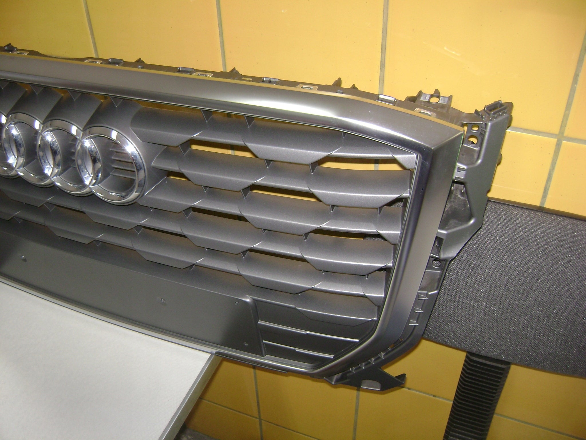 Kühlergrill Audi Q2 FRONTGRILL Kühlergitter