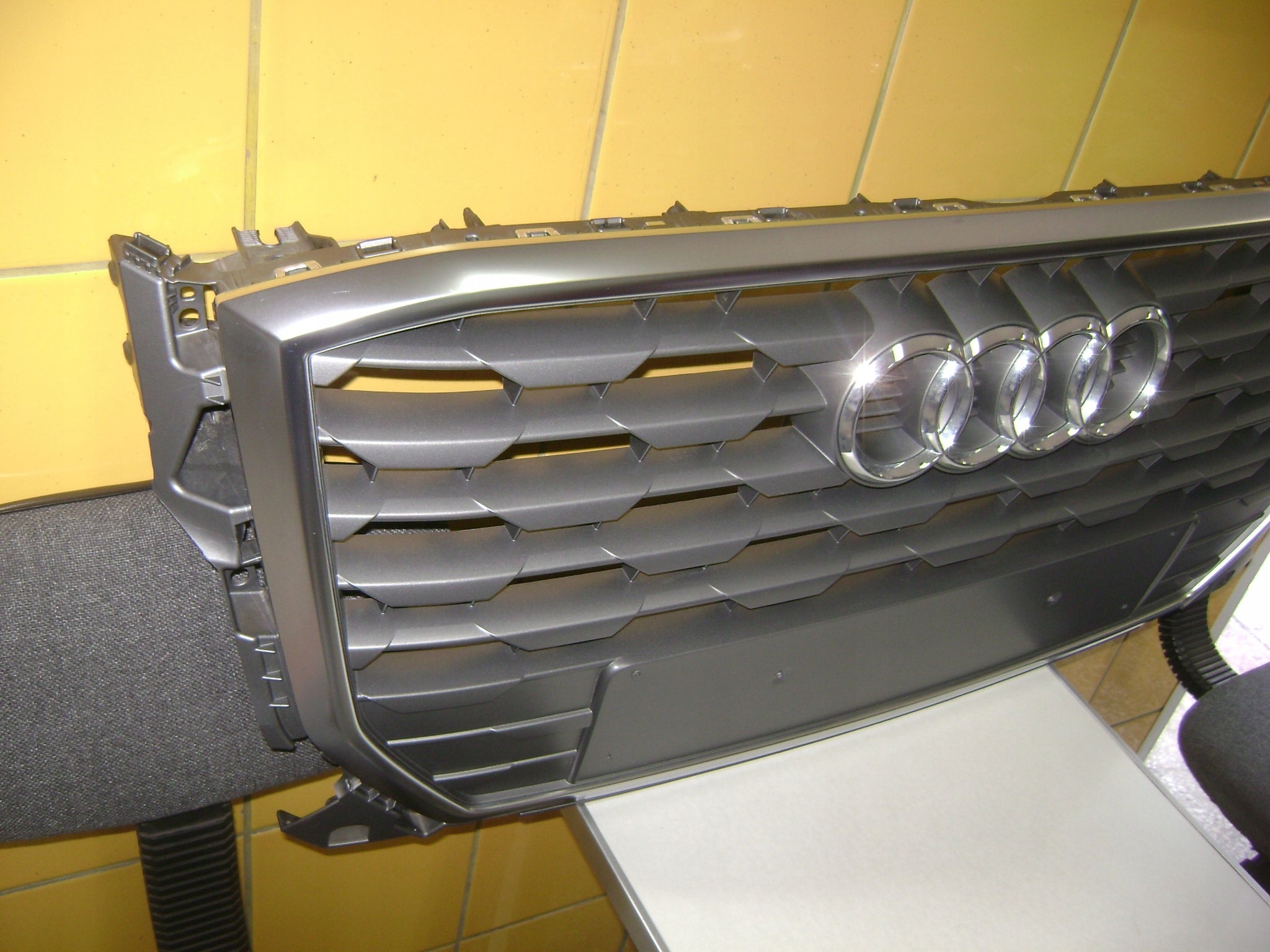 Kühlergrill Audi Q2 FRONTGRILL Kühlergitter