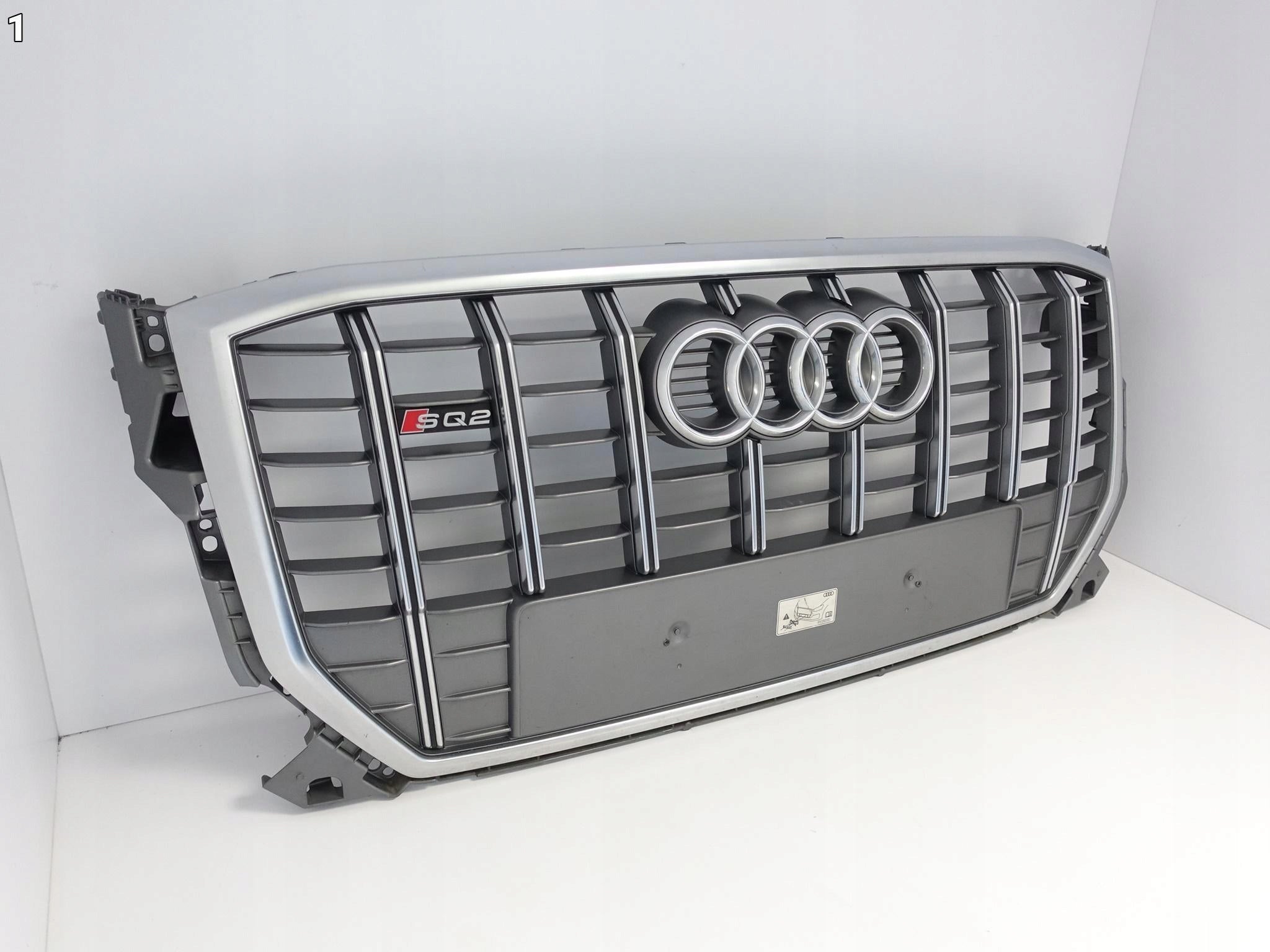 Kühlergrill Audi Q2 81A SQ2 FRONTGRILL 81A853651C8 Kühlergitter