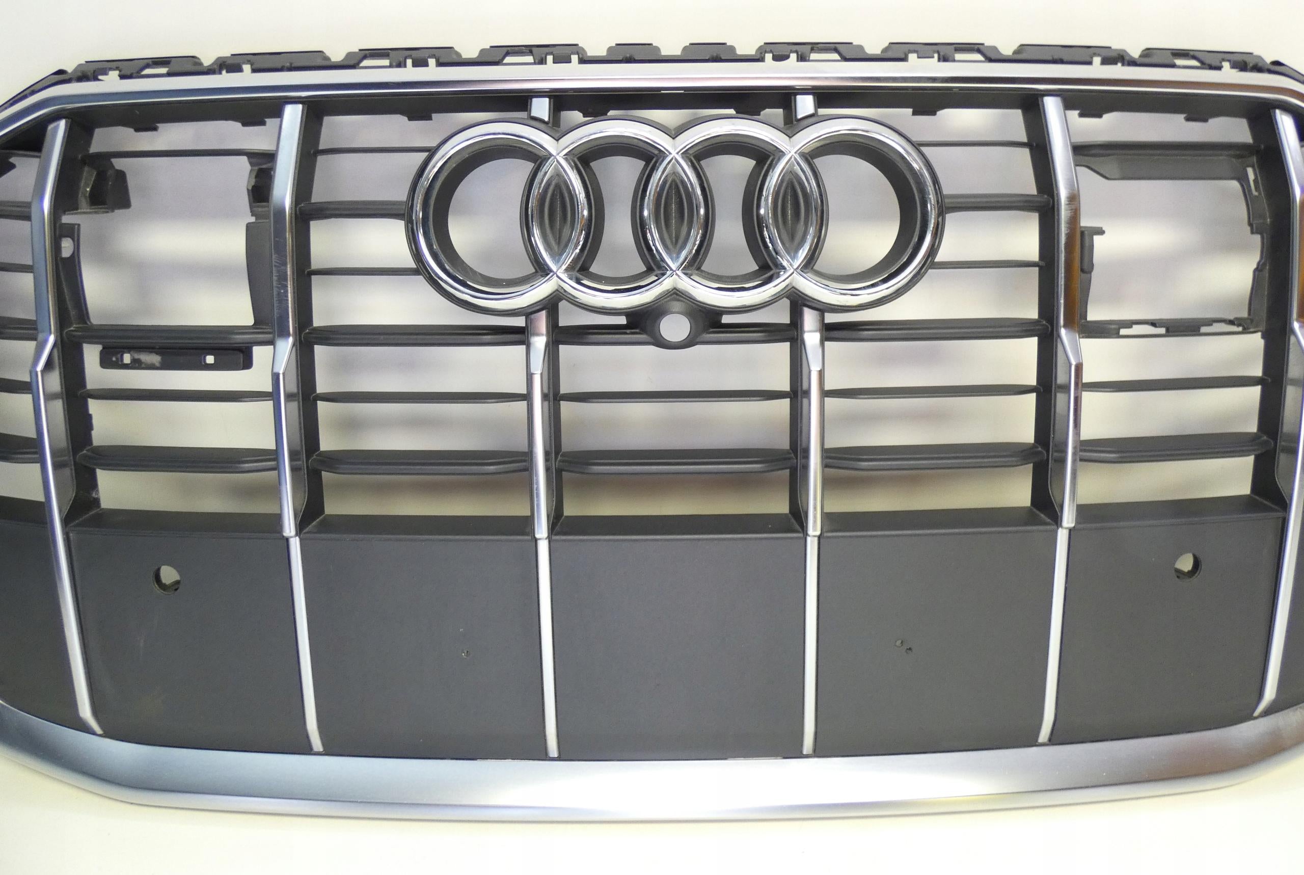 Kühlergrill Audi Q7 FRONTGRILL 4M0853651AJ Kühlergitter